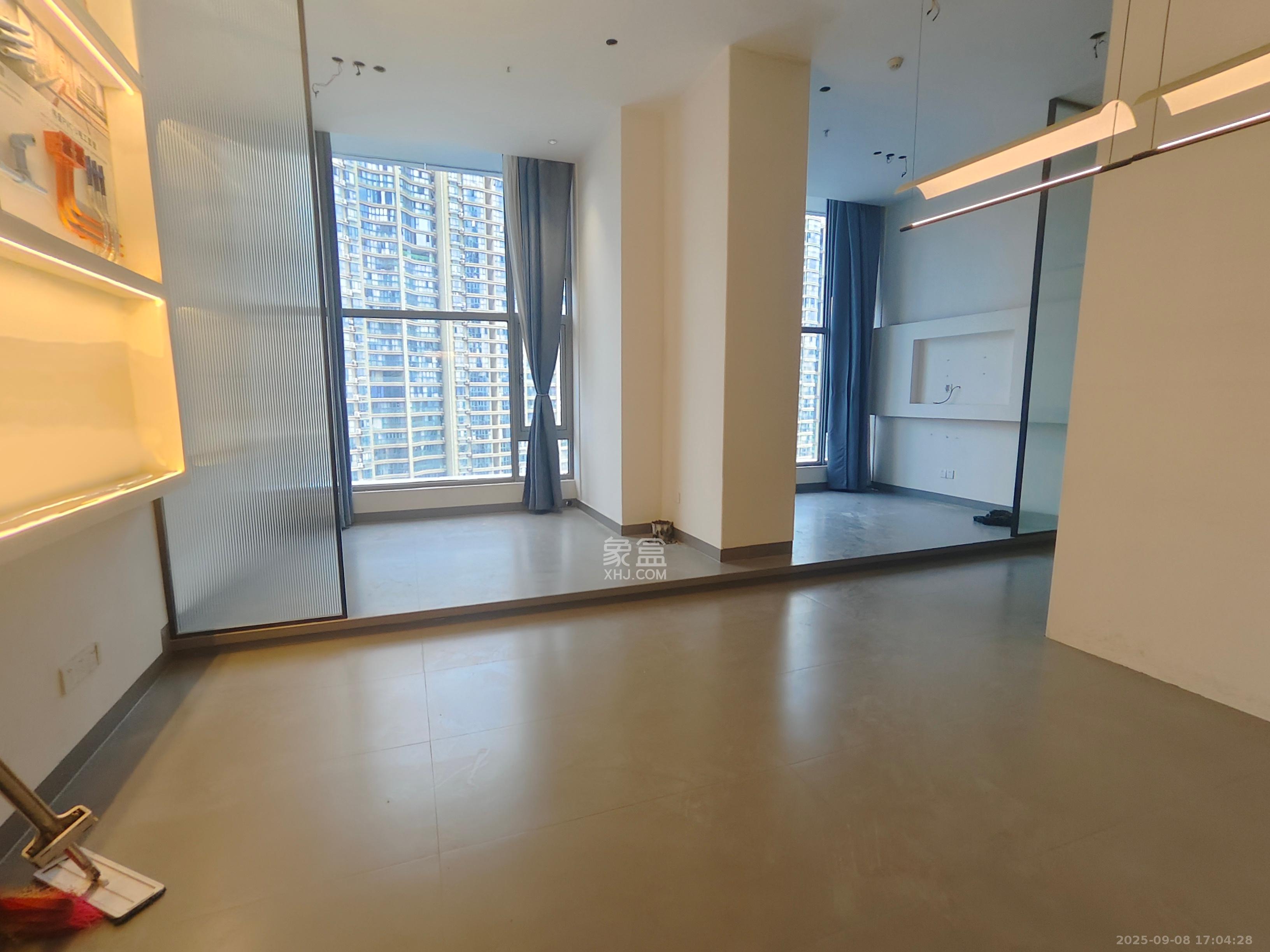 保利天禧EF区 1室1厅1卫 4000.0元/月 保利天禧EF区 1室1厅1卫 4000.0元/月室内图