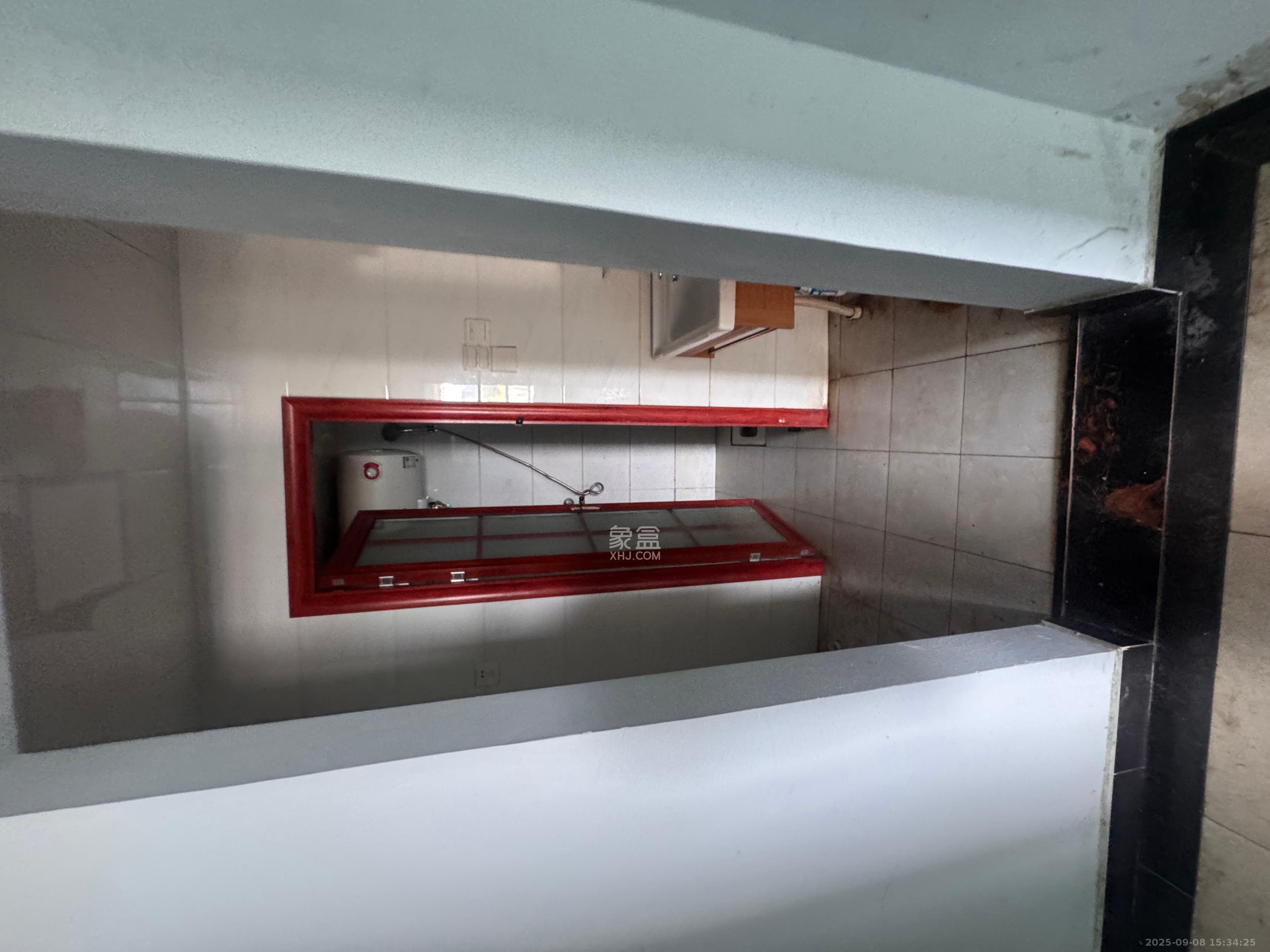 学府华庭 1室2厅1卫 600.0元/月 学府华庭 1室2厅1卫 600.0元/月室内图