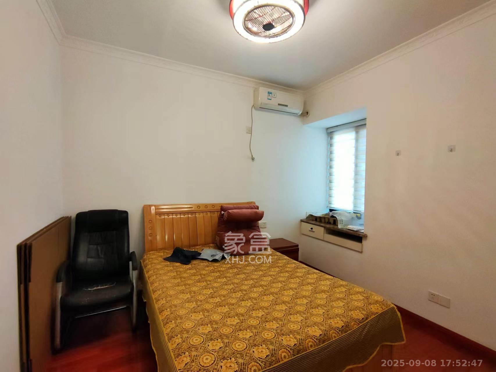 沁园春御院  3室2厅2卫    2600.0元/月室内图