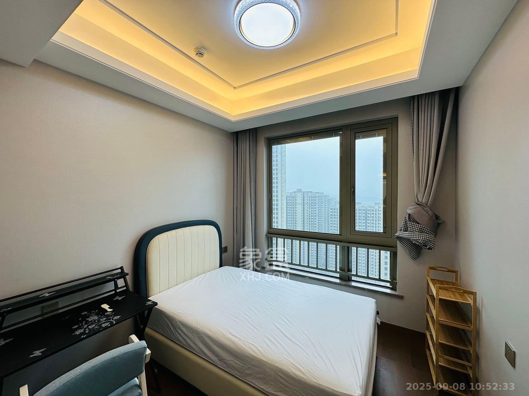 梅溪湖金茂湾 4室2厅3卫 10800.0元/月 梅溪湖金茂湾 4室2厅3卫 10800.0元/月室内图