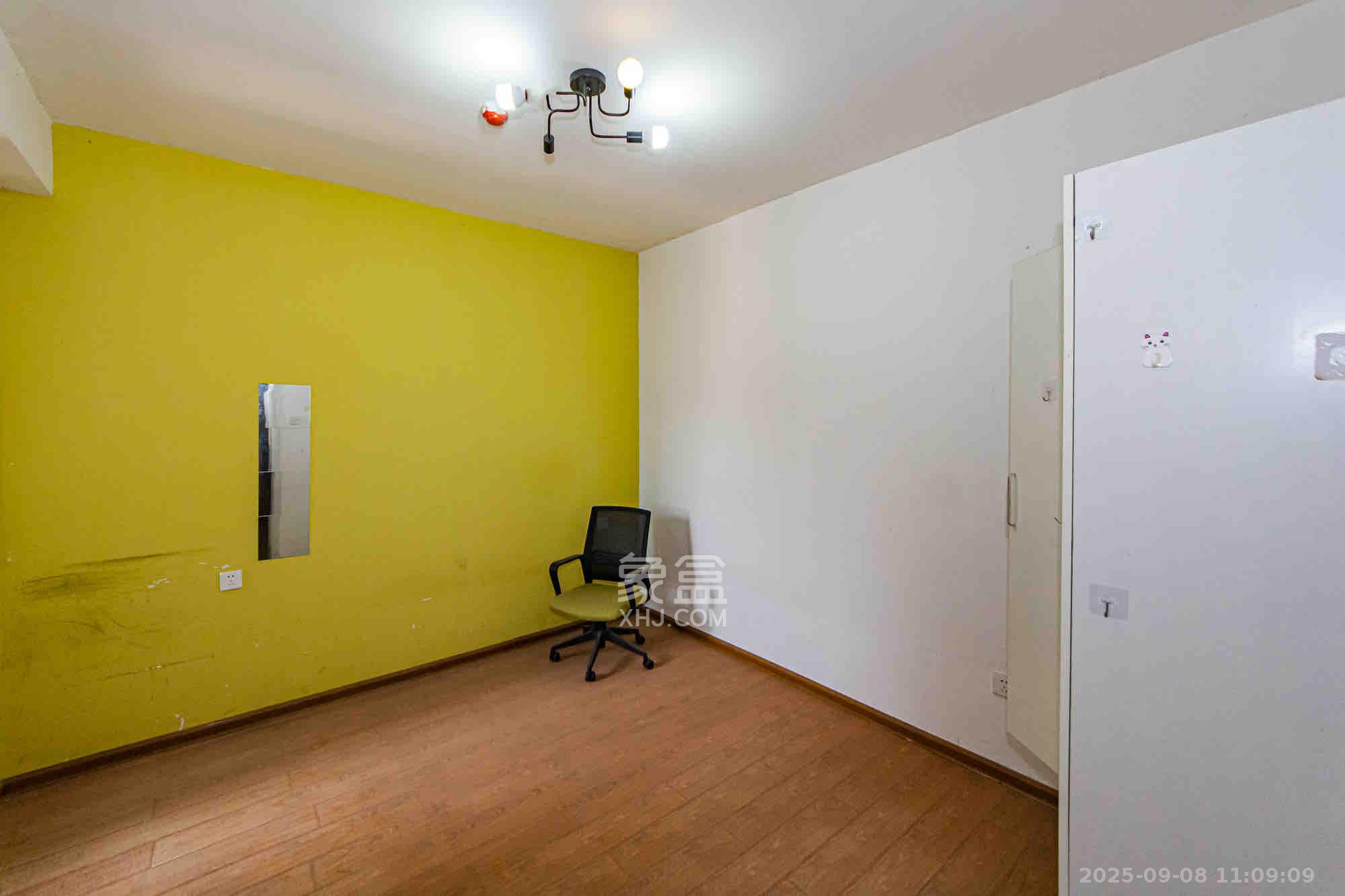 北辰三角洲E4区  3室2厅1卫    3000.0元/月室内图