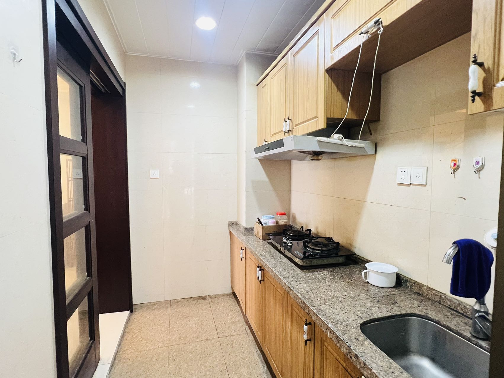 碧桂园  3室2厅1卫    1500.0元/月室内图