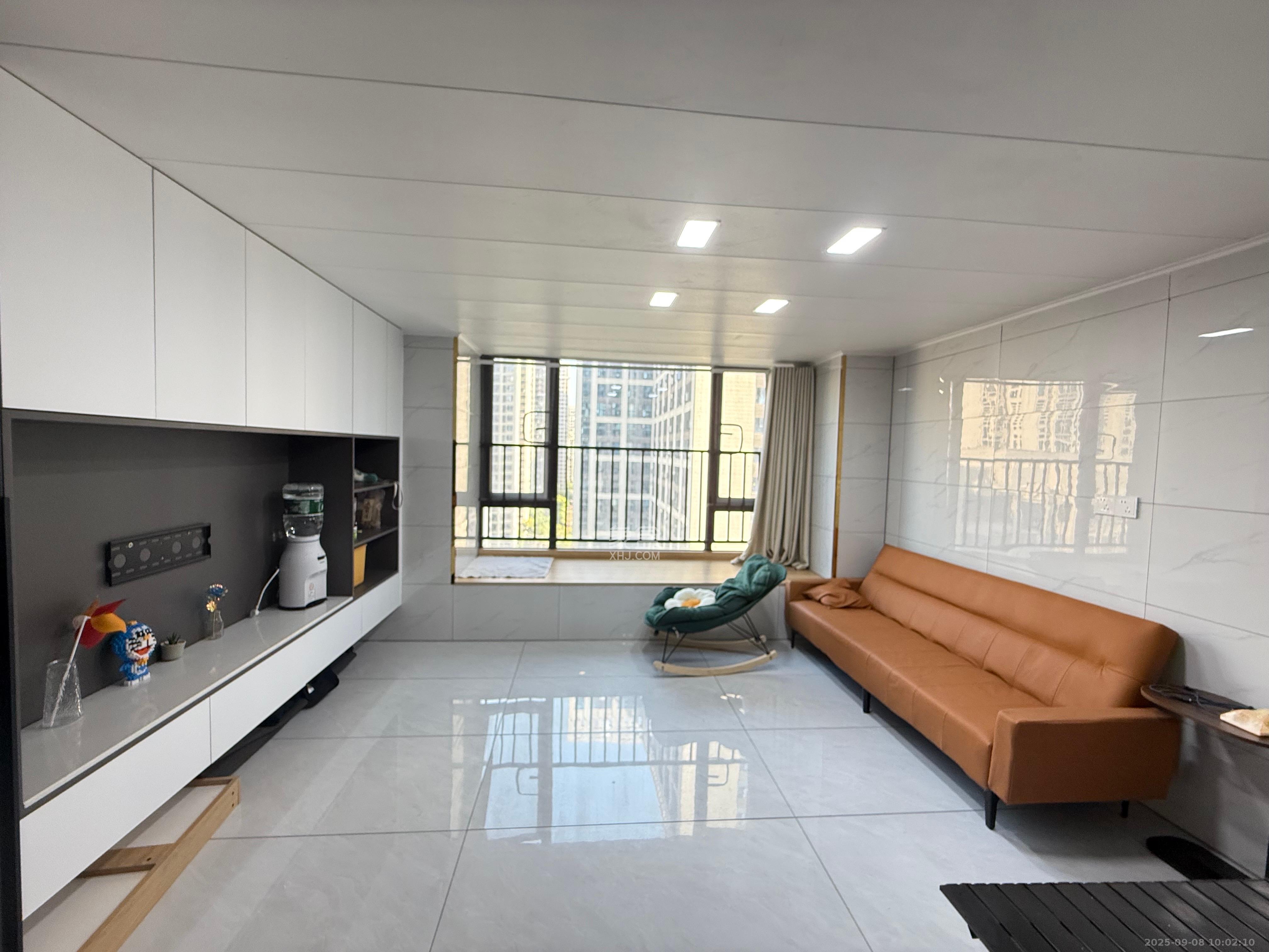 新城悦隽  3室1厅1卫    1800.0元/月 新城悦隽  3室1厅1卫    1800.0元/月