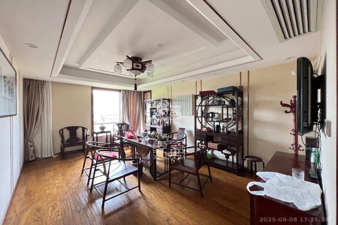 嘉华城(一期) 6室2厅4卫 18000.0元/月 嘉华城(一期) 6室2厅4卫 18000.0元/月室内图