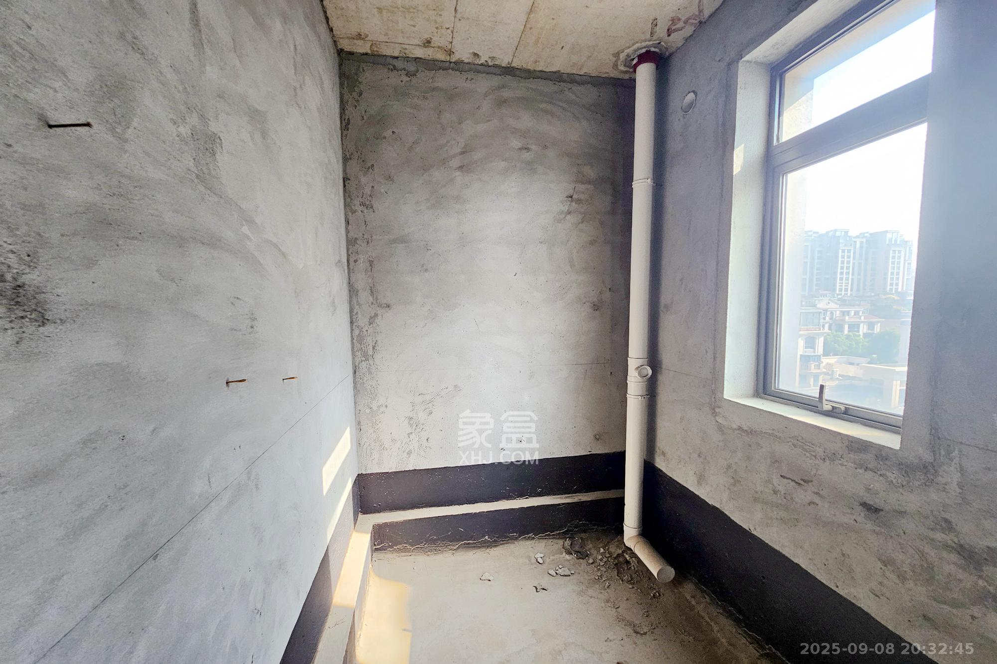 明昇壹城(明昇时代广场)一期 6室2厅4卫 408.00万 明昇壹城(明昇时代广场)一期 6室2厅4卫 408.00万其他