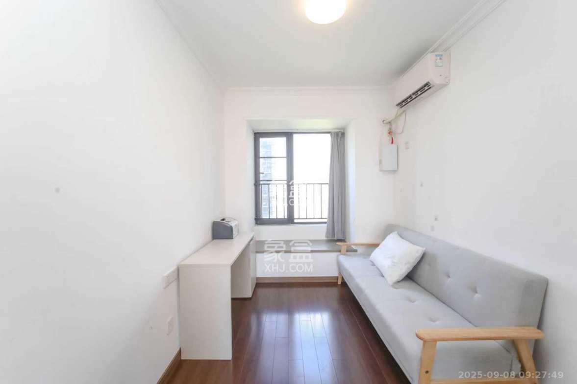 万科金域蓝湾 4室2厅2卫 3500.0元/月 万科金域蓝湾 4室2厅2卫 3500.0元/月室内图