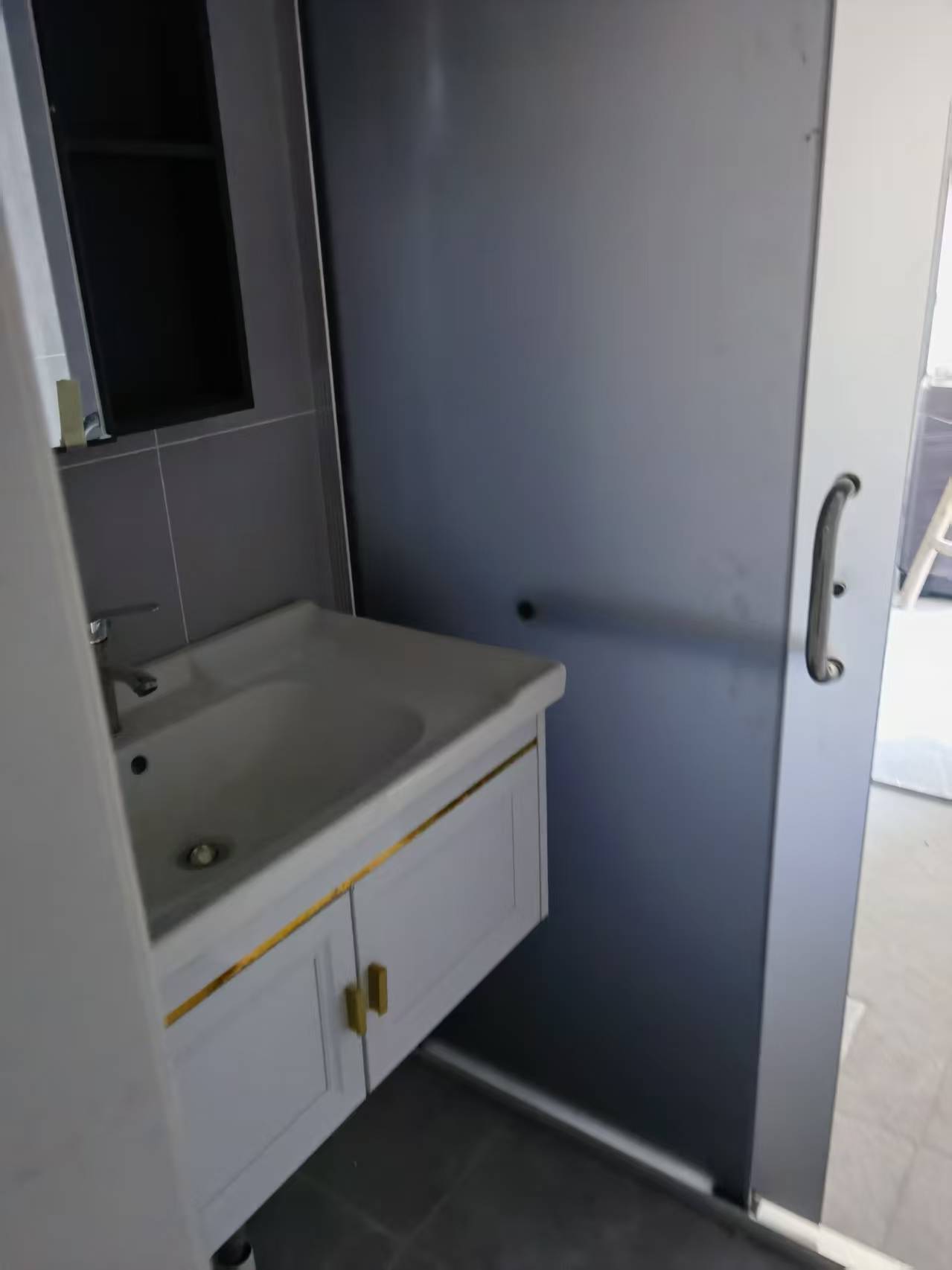 龙城金水丽都 1室0厅0卫 2400.0元/月 龙城金水丽都 1室0厅0卫 2400.0元/月室内图