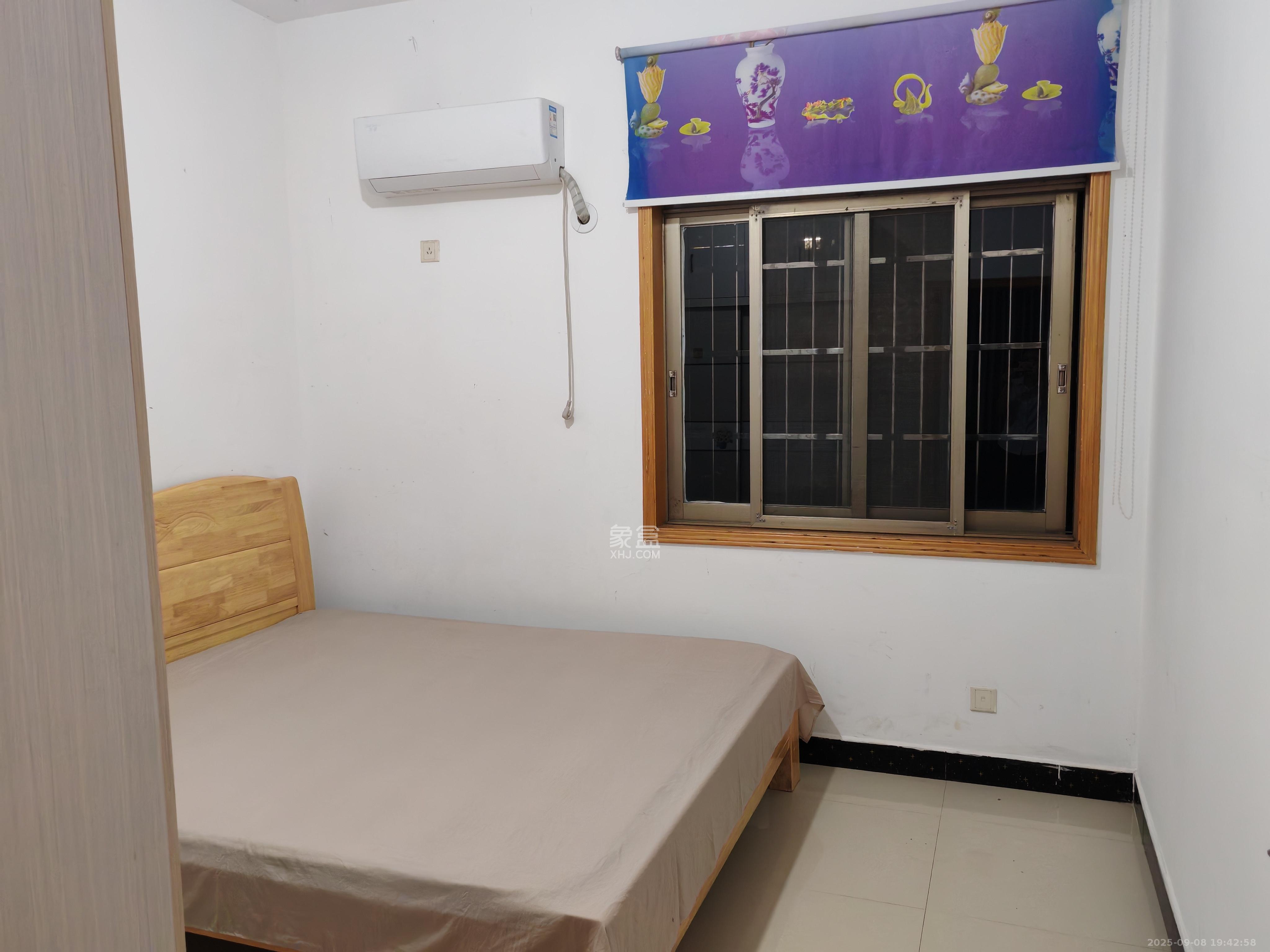 罗汉庄安置小区 3室1厅1卫 1000.0元/月 罗汉庄安置小区 3室1厅1卫 1000.0元/月室内图