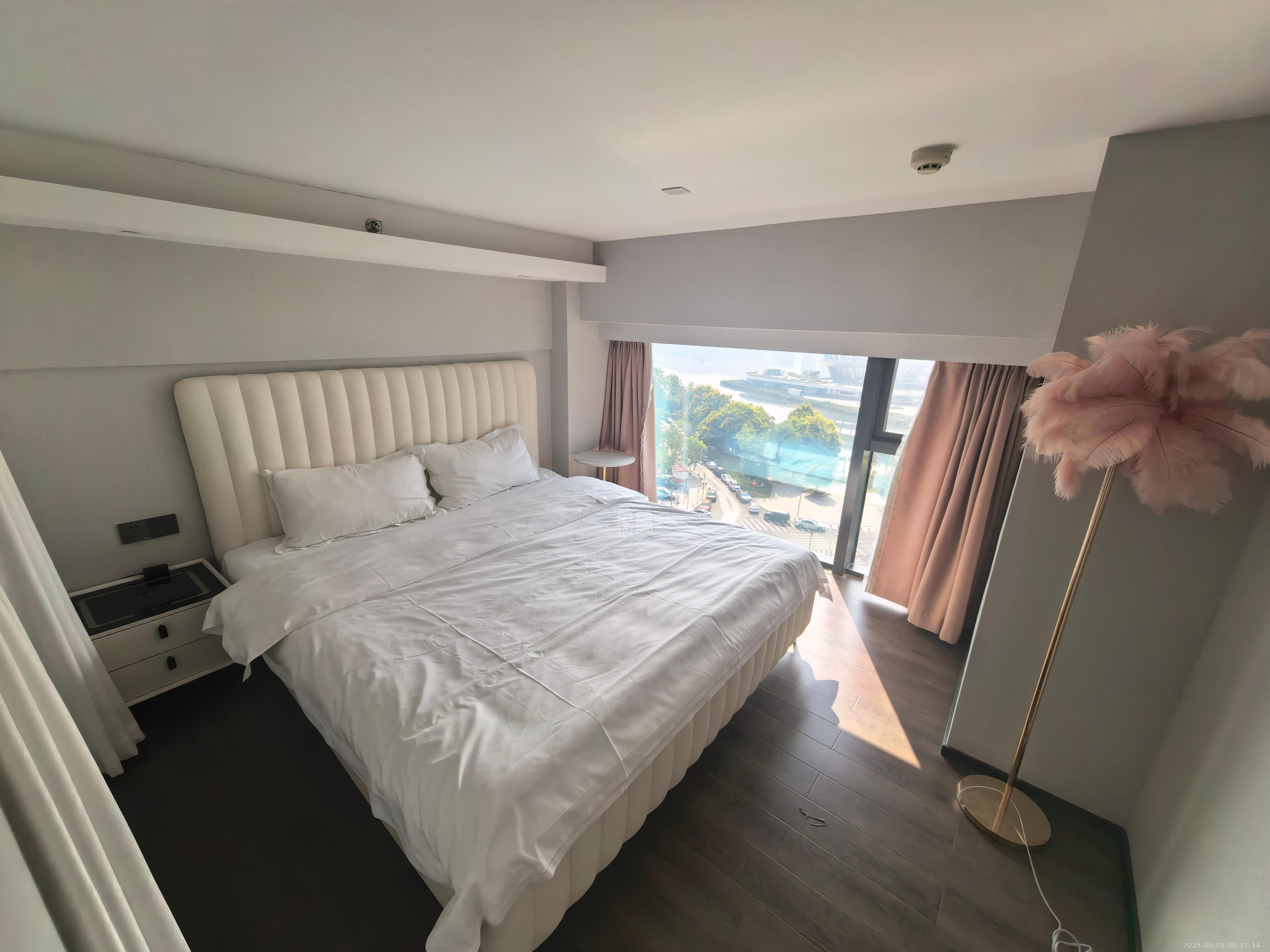 达美寰宇中心 2室1厅1卫 3000.0元/月 达美寰宇中心 2室1厅1卫 3000.0元/月室内图