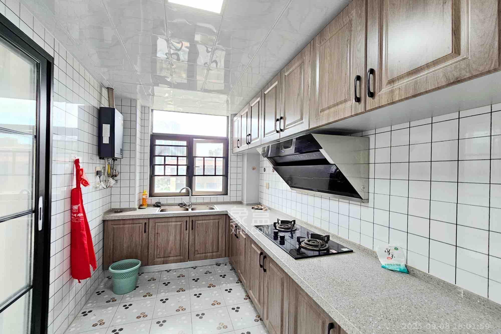 长房东旭国际 1室0厅0卫 3500.0元/月 长房东旭国际 1室0厅0卫 3500.0元/月室内图