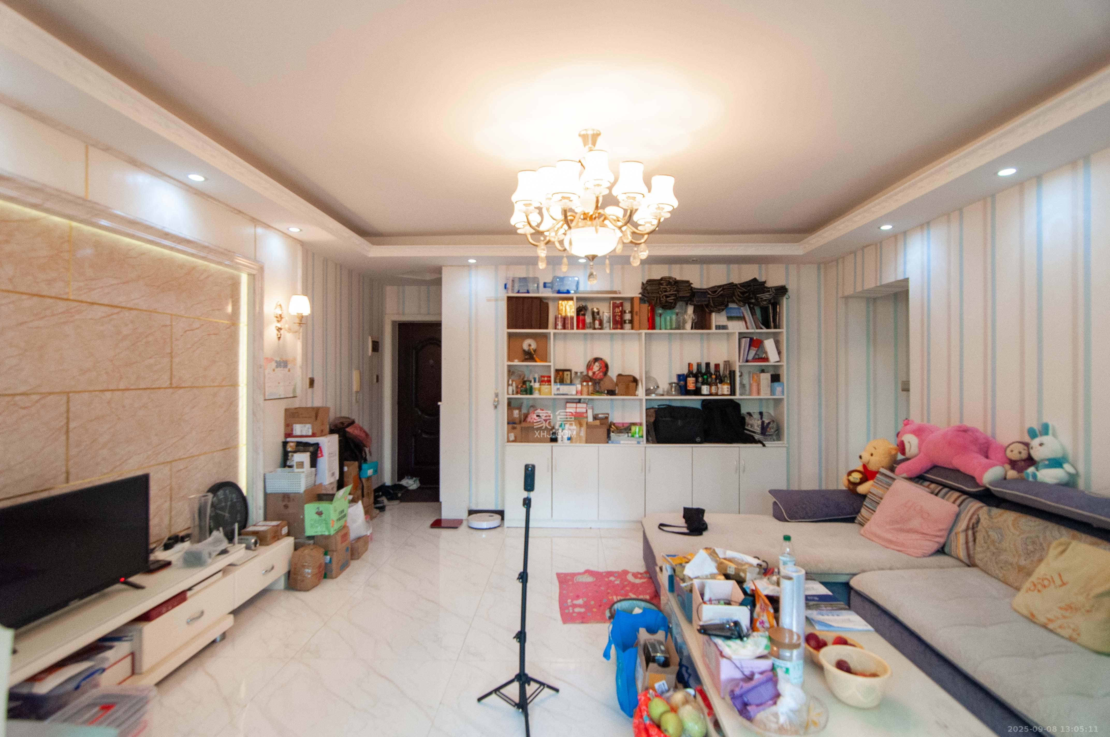 江南公寓  2室2厅1卫    52.0万 江南公寓  2室2厅1卫    52.0万客厅