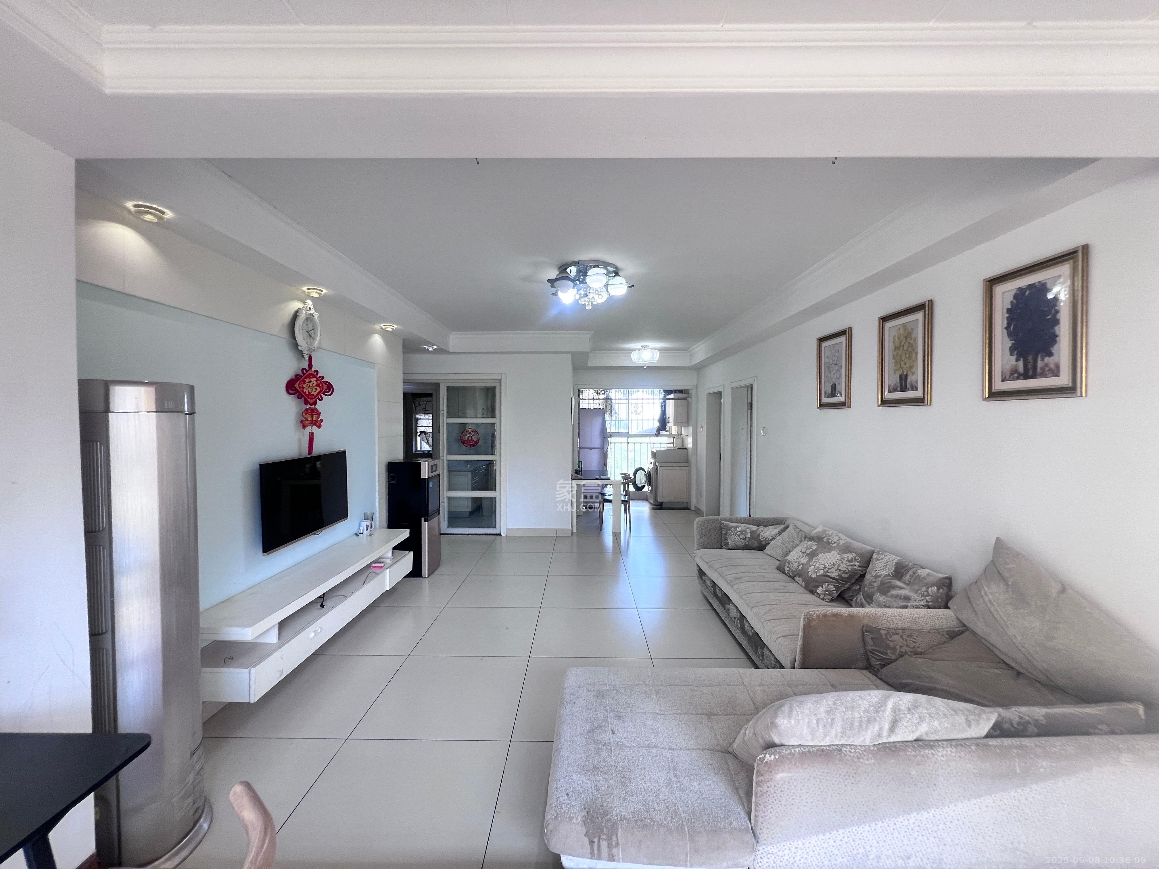 万国城(当代满庭春MOMA)三期  3室2厅2卫    2900.0元/月 万国城(当代满庭春MOMA)三期  3室2厅2卫    2900.0元/月室内图