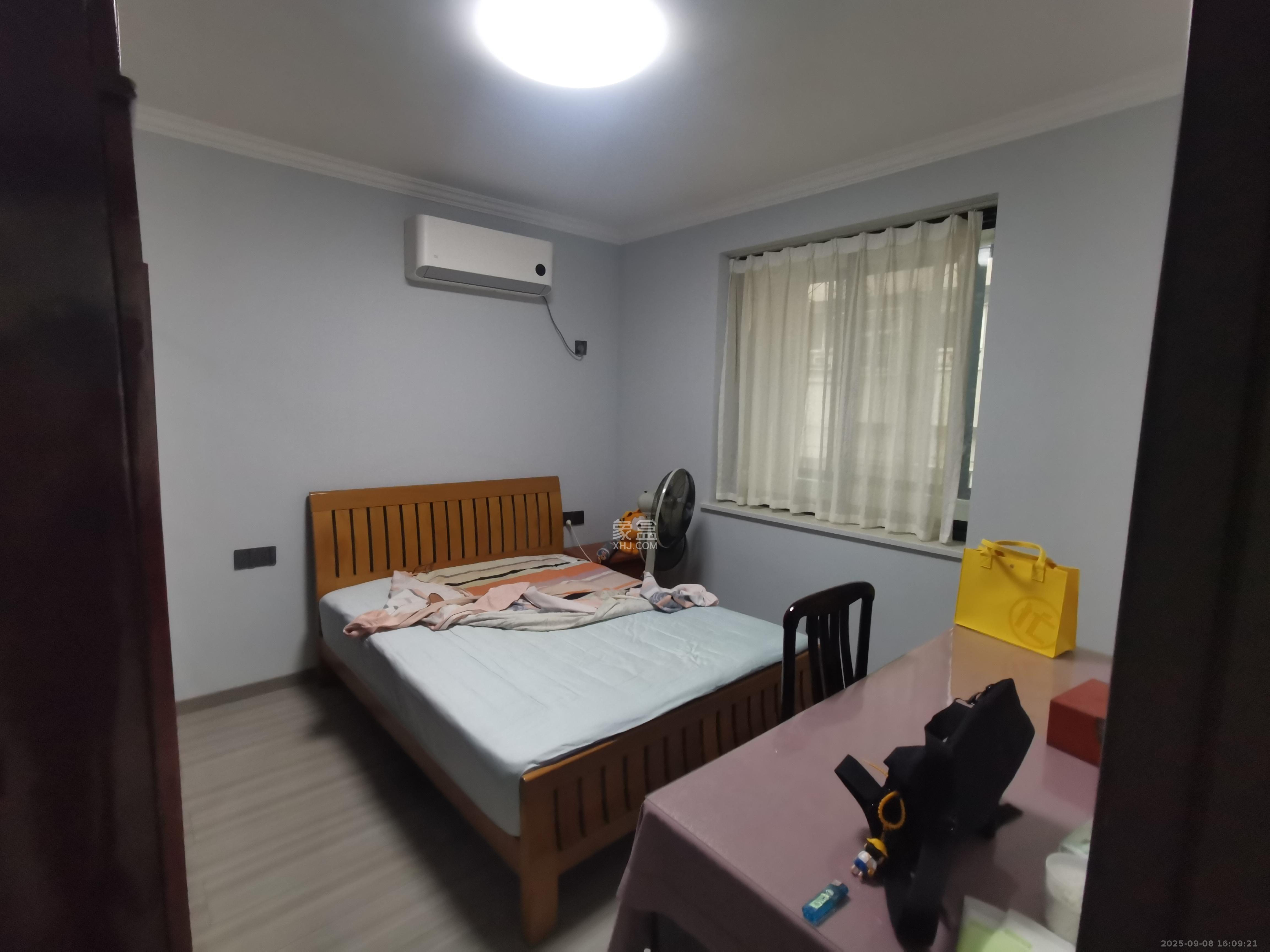 肇家（嘉）坪散盘  3室2厅1卫    3700.0元/月室内图