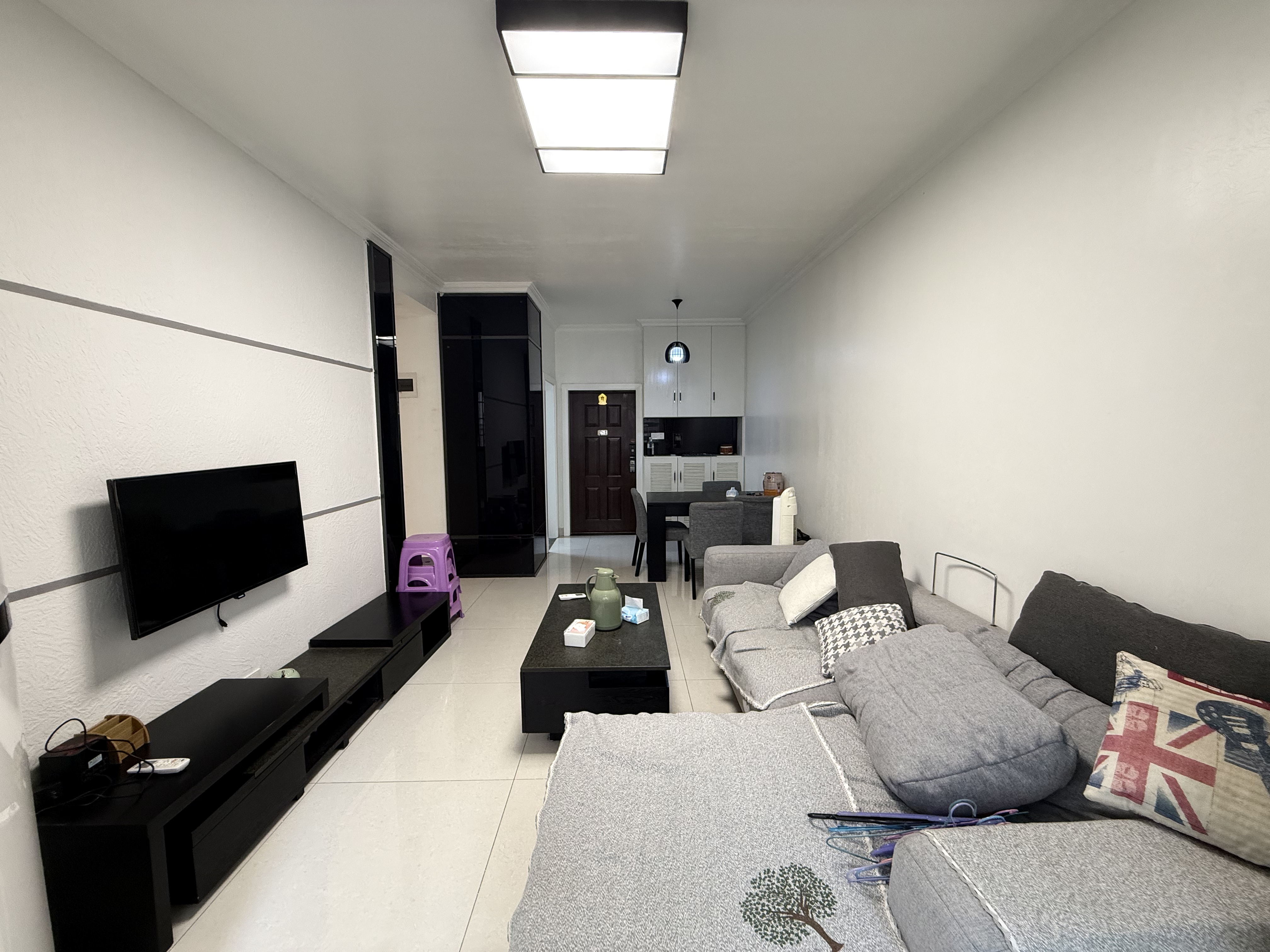 新城吾悦广场 3室2厅1卫 3100.0元/月 新城吾悦广场 3室2厅1卫 3100.0元/月室内图