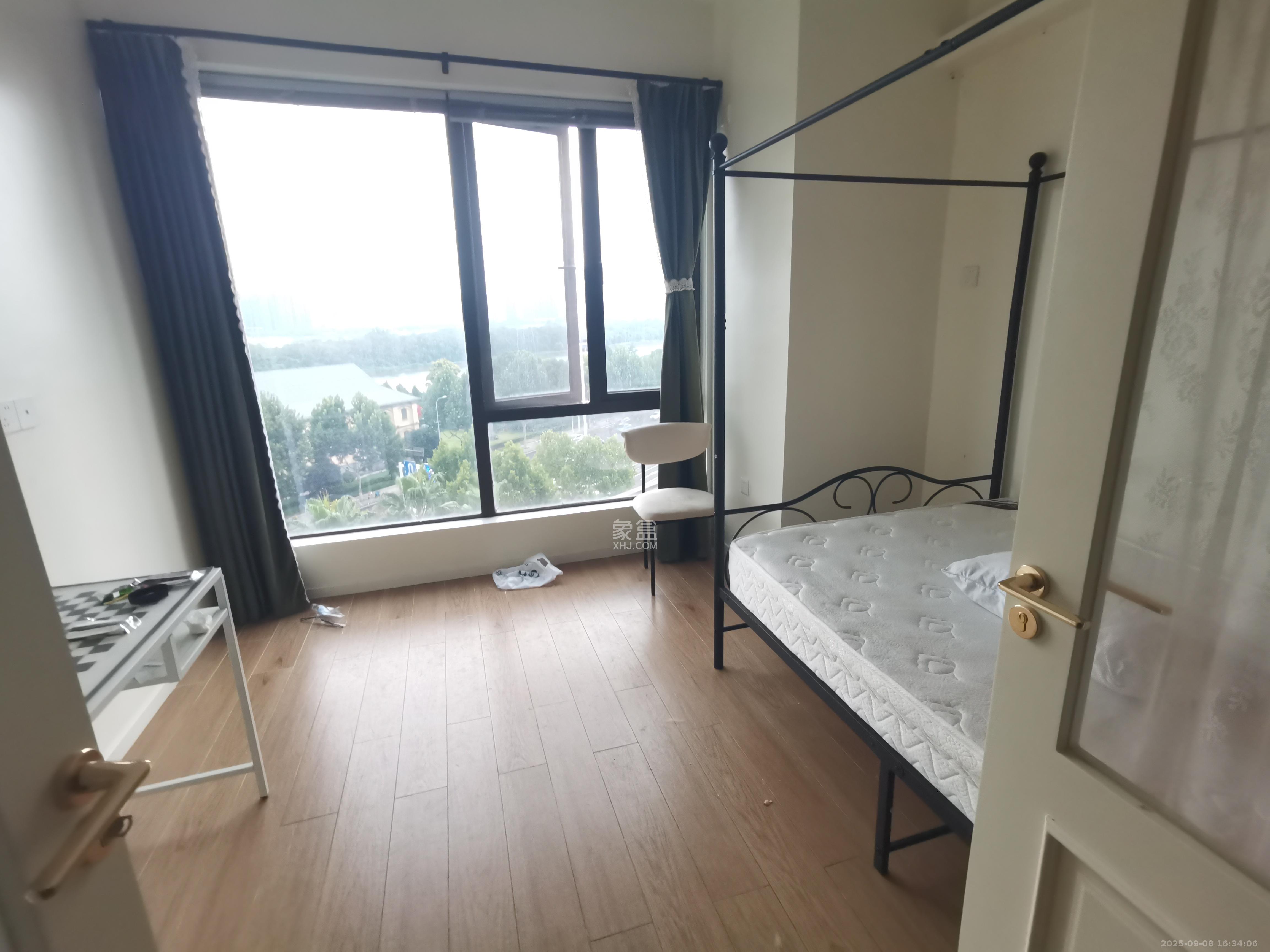 保利西海岸A区 1室3厅2卫 3200.0元/月 保利西海岸A区 1室3厅2卫 3200.0元/月室内图