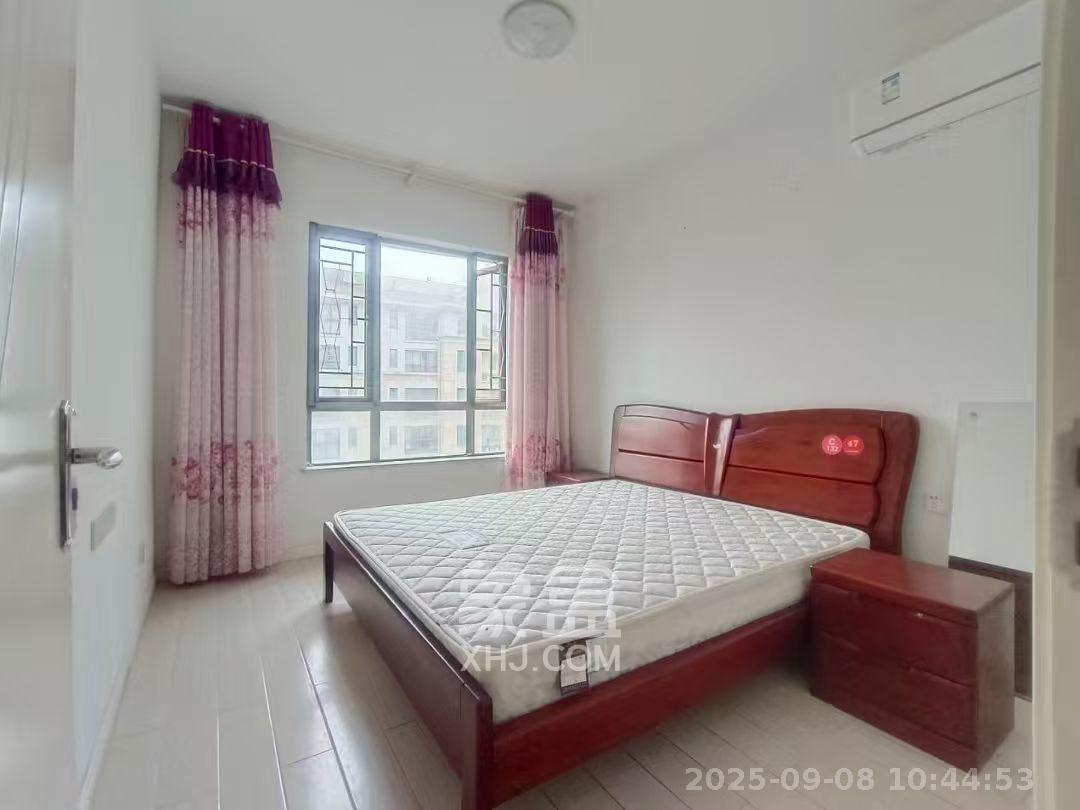 米兰春天 3室2厅1卫 1800.0元/月 米兰春天 3室2厅1卫 1800.0元/月室内图