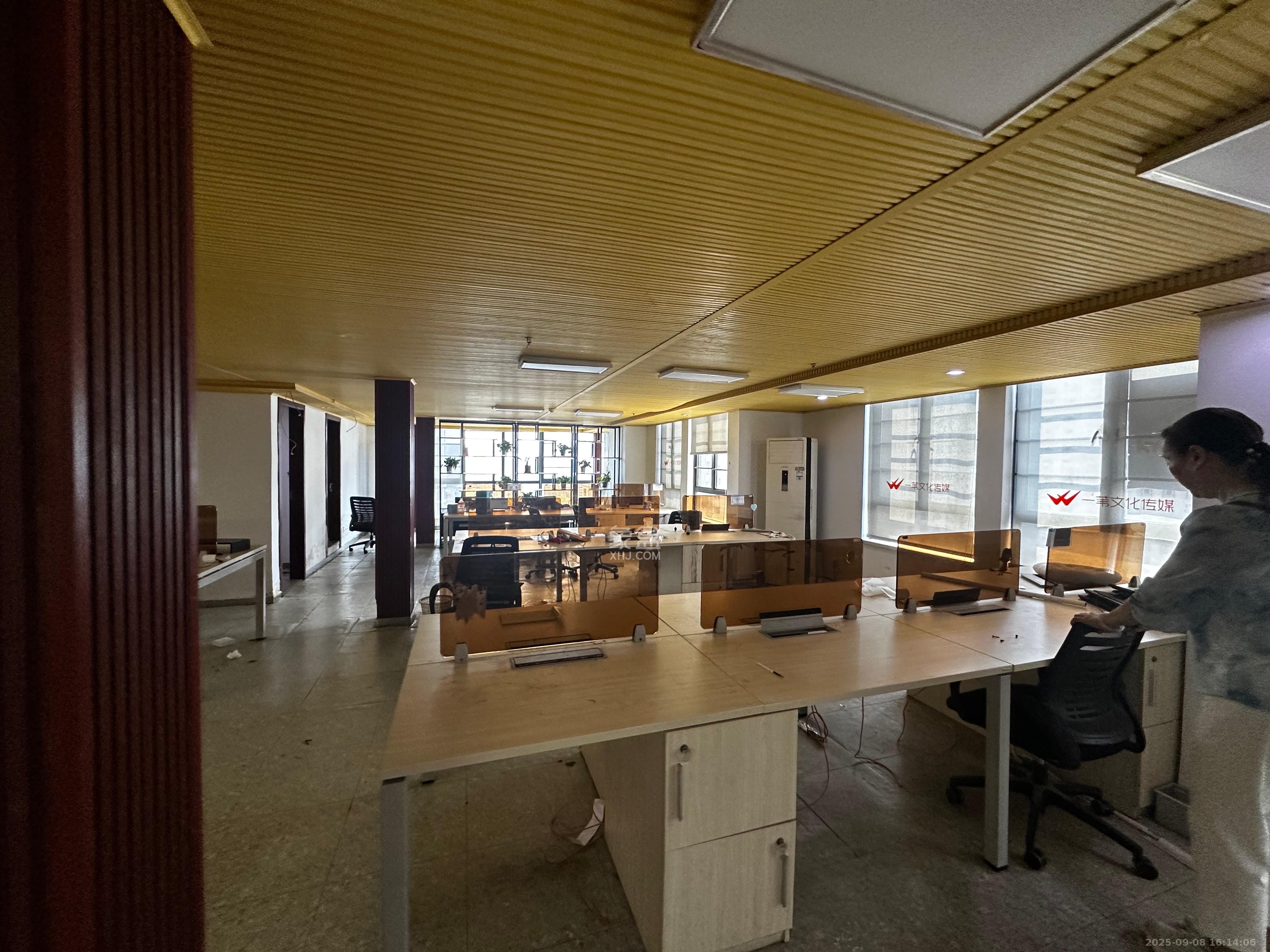 建发汇金国际  1室1厅1卫    24000.0元/月室内图