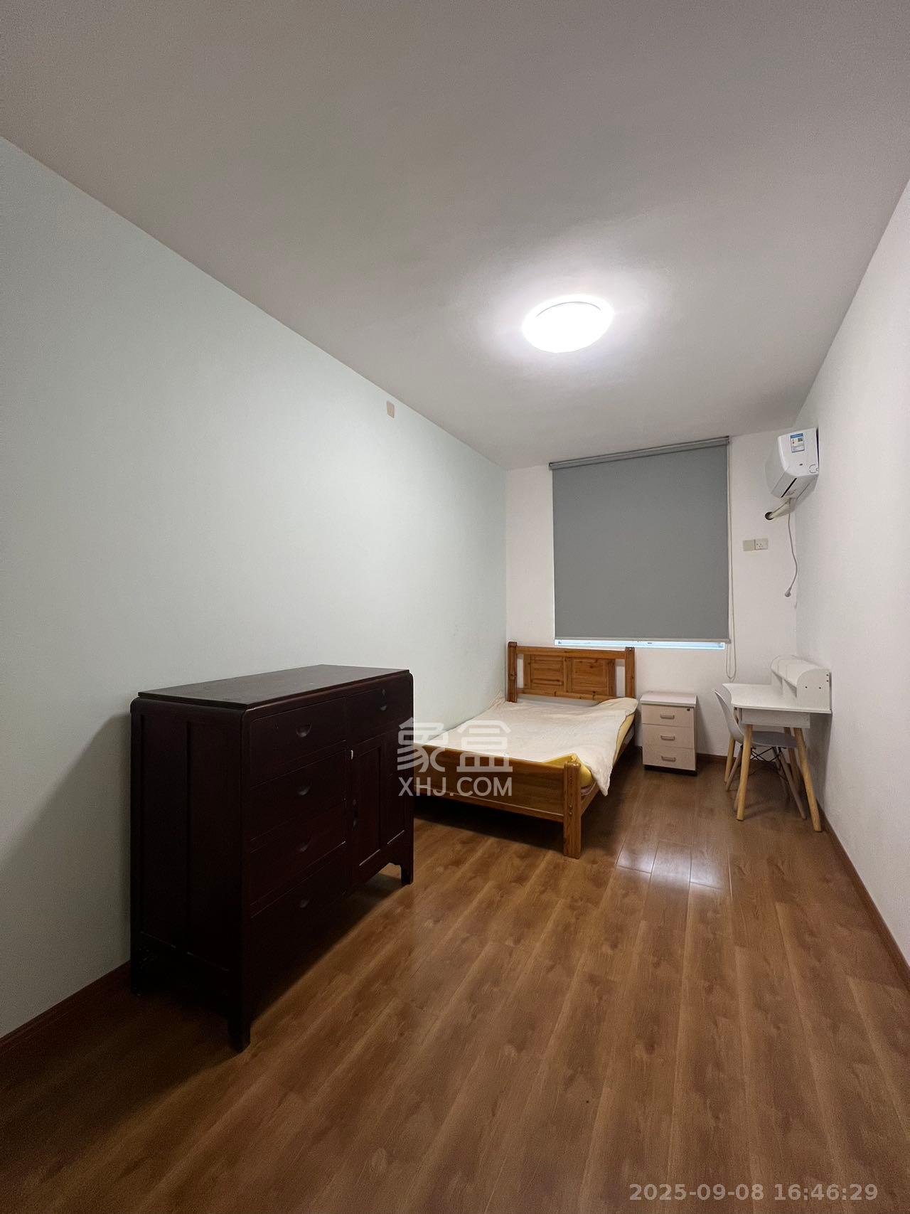 红树湾 3室2厅2卫 1800.0元/月 红树湾 3室2厅2卫 1800.0元/月室内图