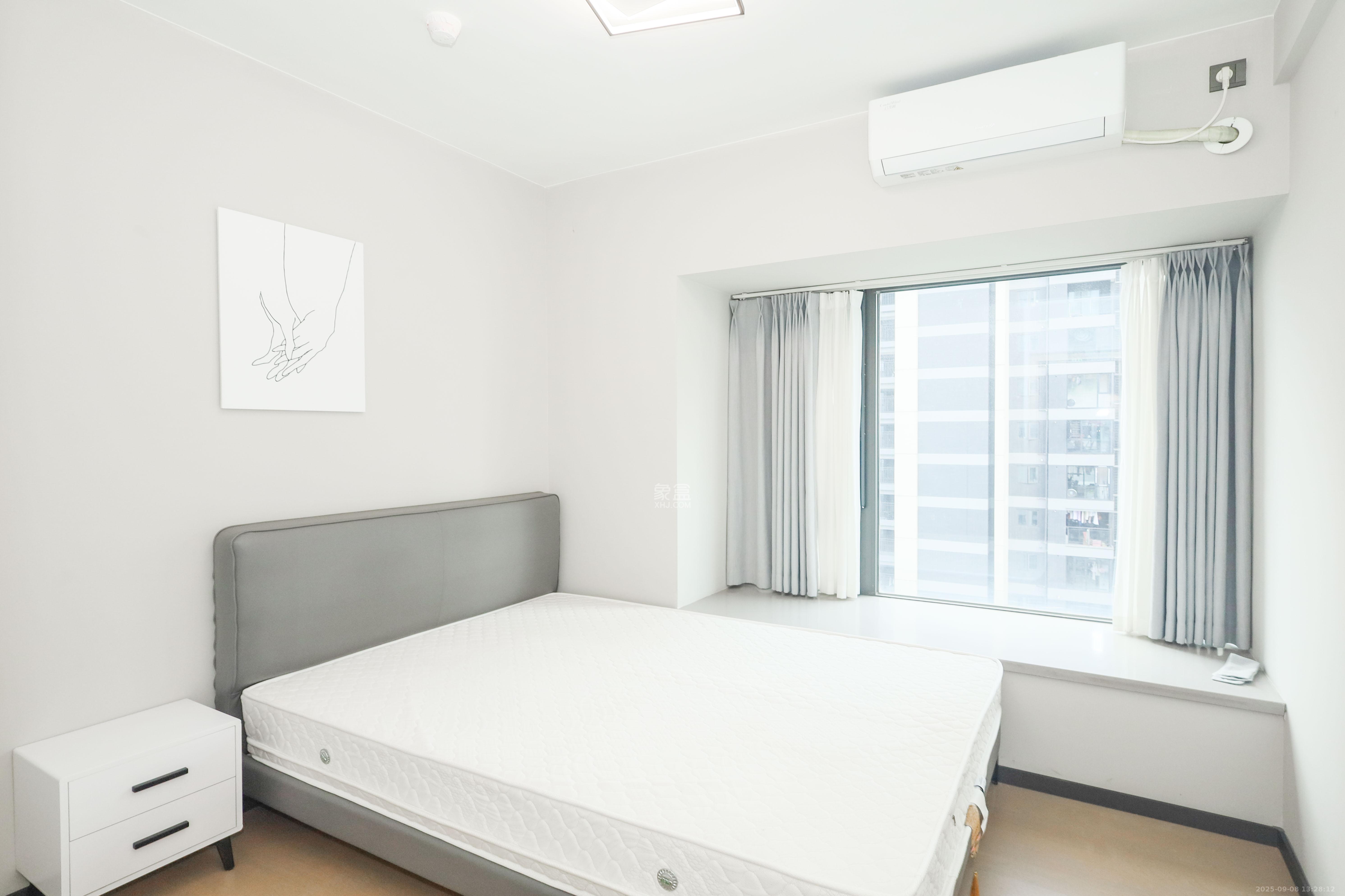 时代梅溪领峰  3室2厅2卫    139.8万 时代梅溪领峰  3室2厅2卫    139.8万卧室