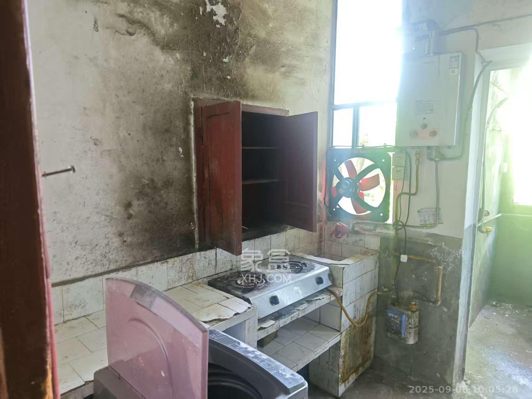 东瓜山二村  1室1厅1卫    600.0元/月室内图