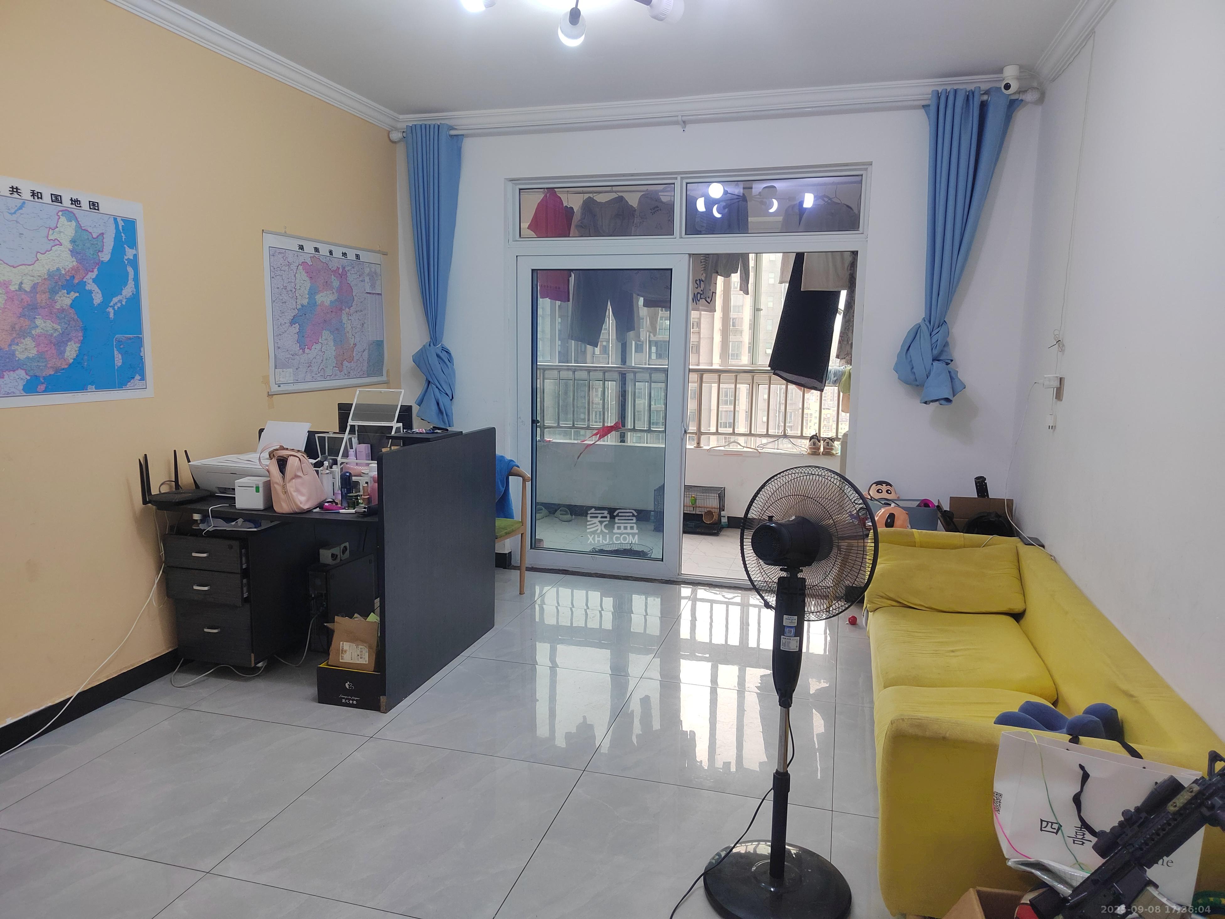 丰园城(鄱阳小区二期) 3室2厅1卫 1800.0元/月 丰园城(鄱阳小区二期) 3室2厅1卫 1800.0元/月室内图