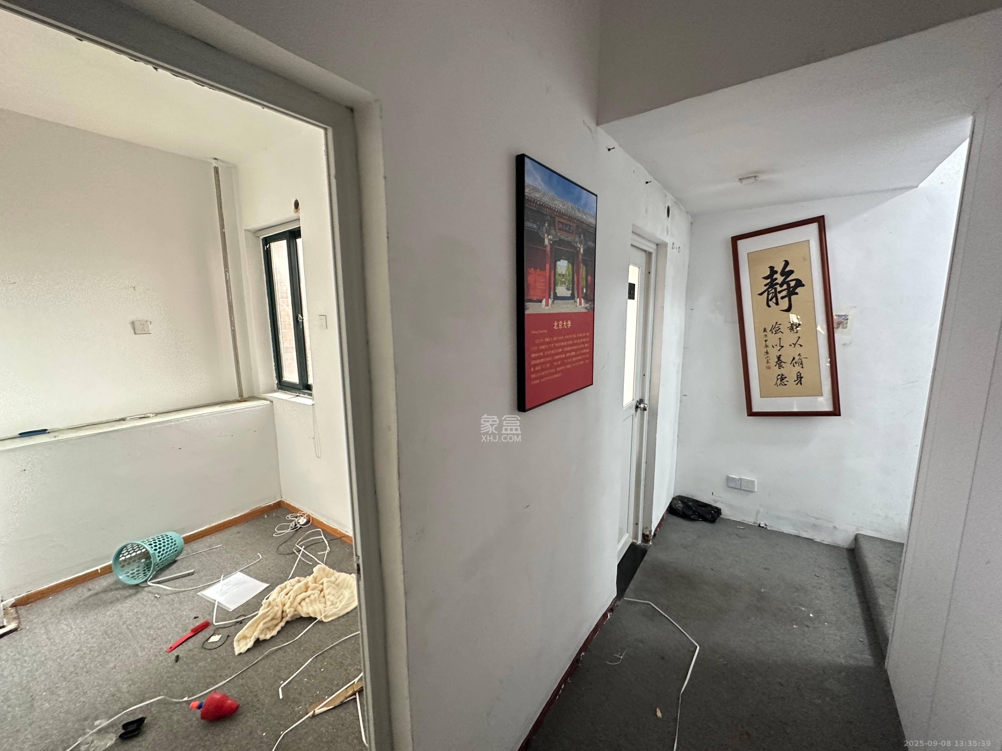 东玺门  4室1厅1卫    3000.0元/月室内图