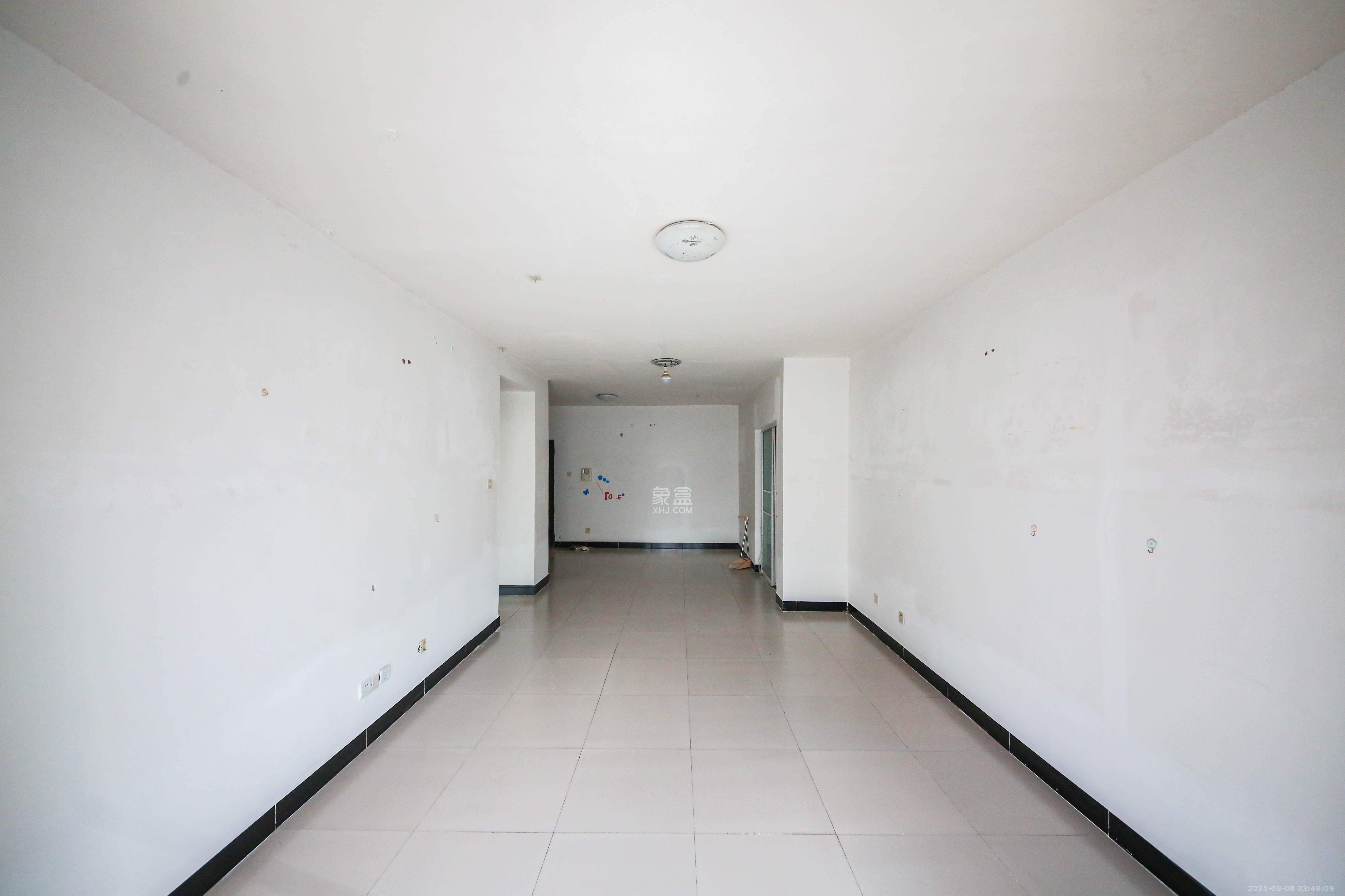 富兴嘉城(富兴汇中央)  2室2厅1卫    63.0万 富兴嘉城(富兴汇中央)  2室2厅1卫    63.0万