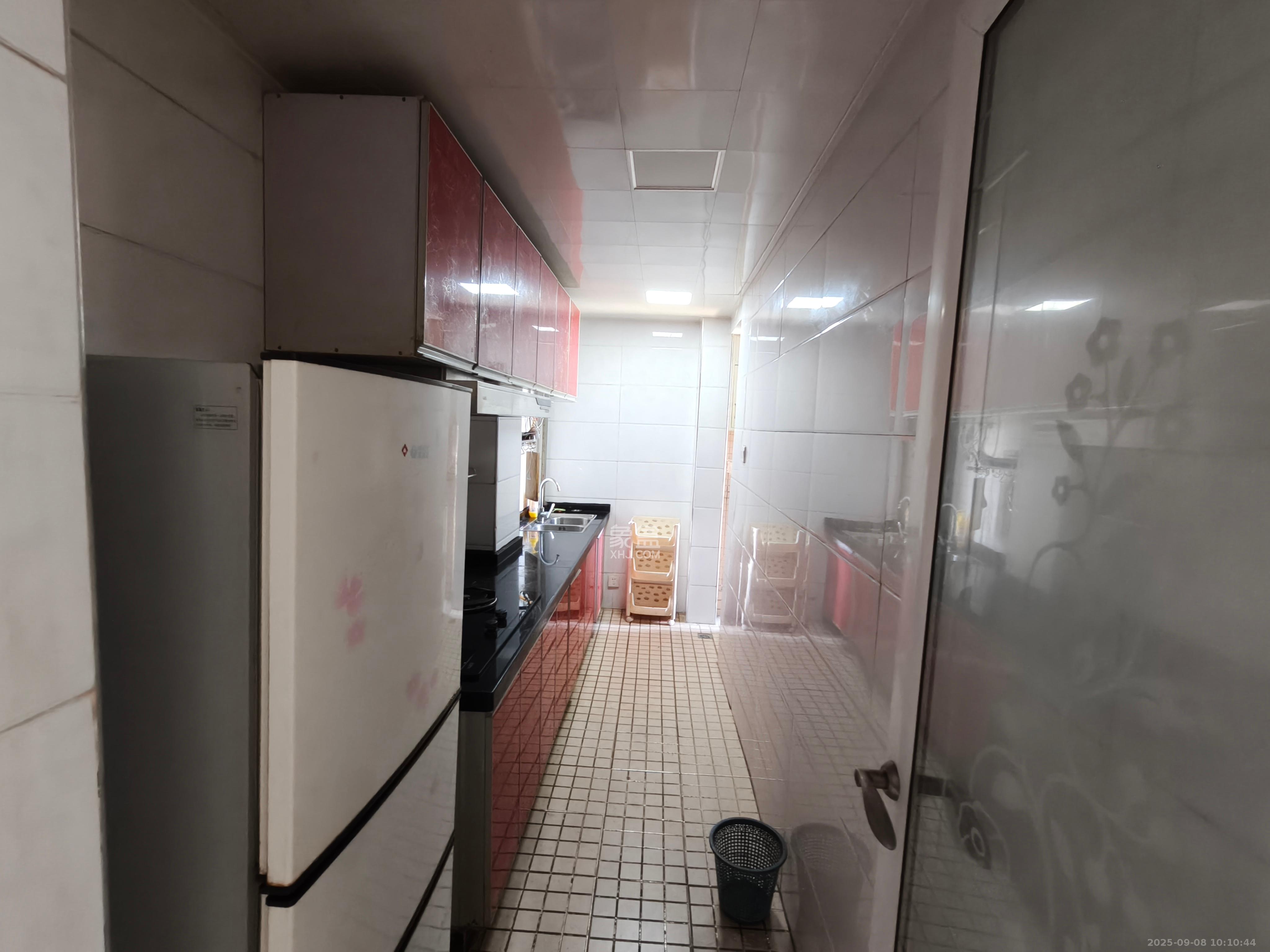 新长海广场  2室2厅1卫    1780.0元/月室内图