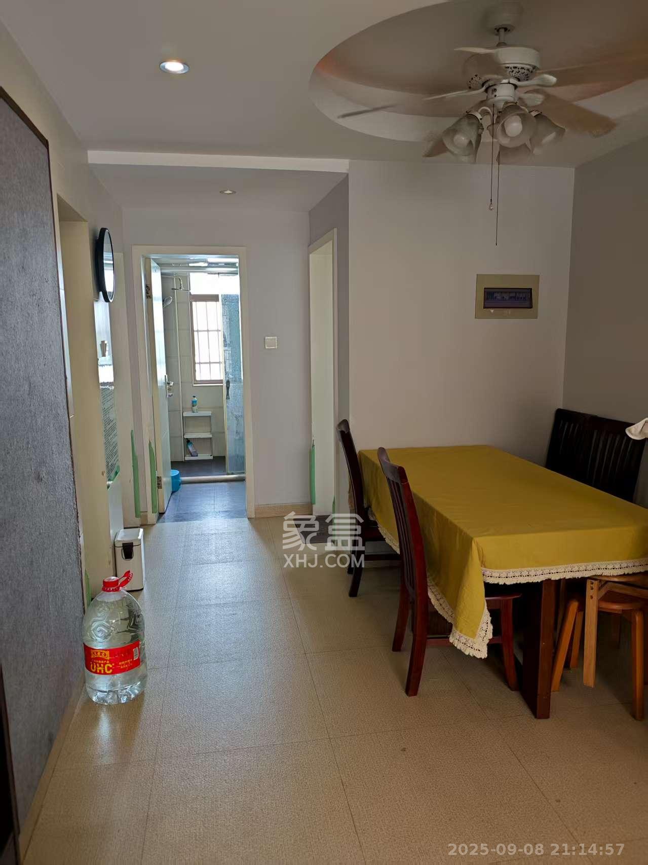 佳天雅苑  3室2厅1卫    2800.0元/月室内图