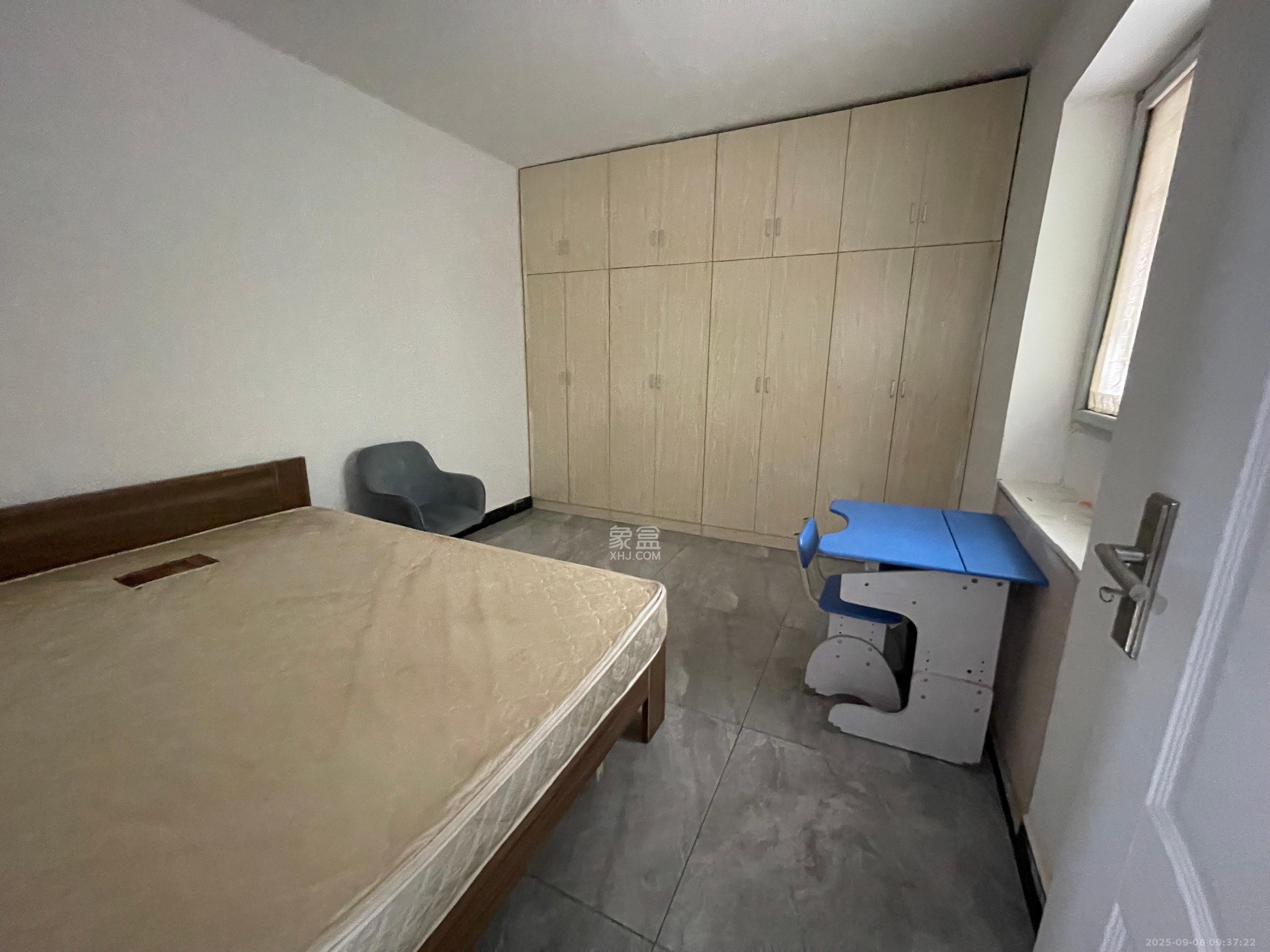 马家冲社区(马家冲小区) 1室1厅1卫 1300.0元/月 马家冲社区(马家冲小区) 1室1厅1卫 1300.0元/月室内图