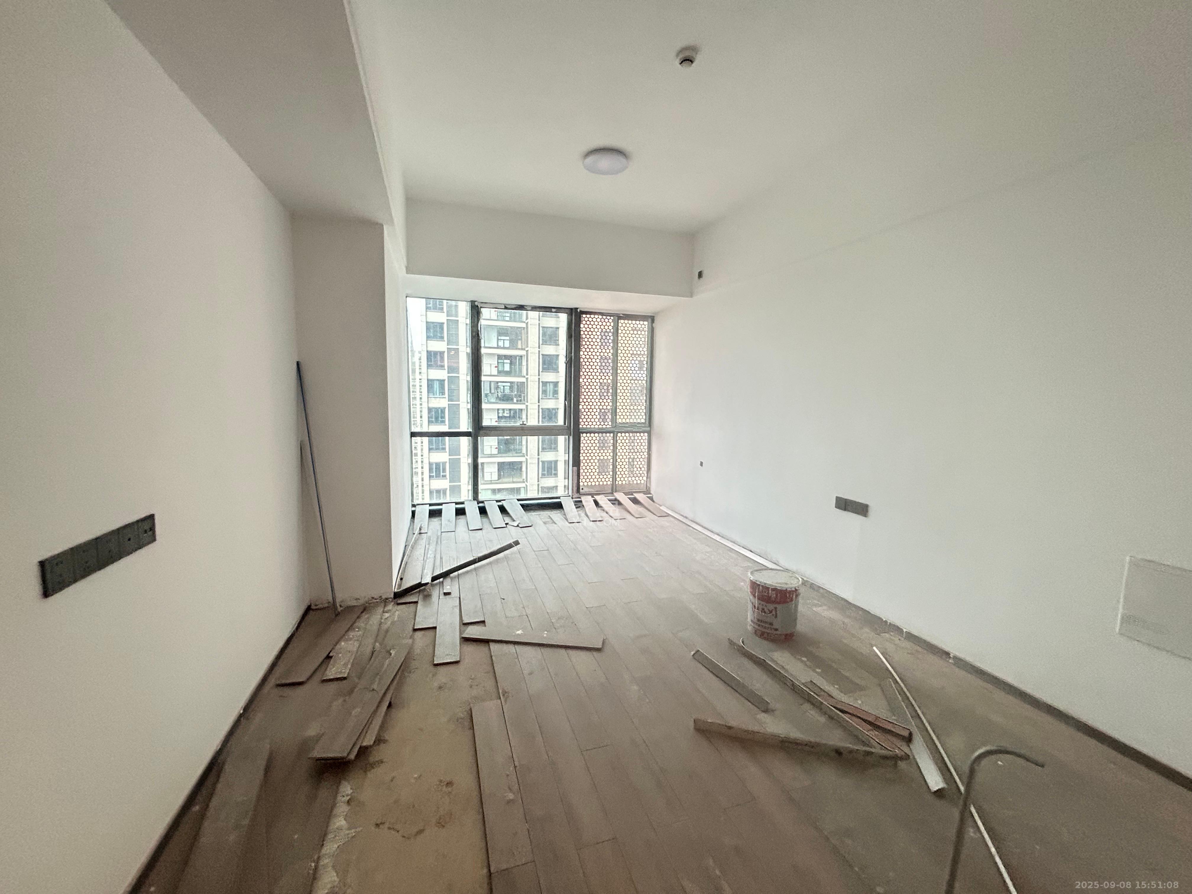 中建宝铂公馆 1室1厅1卫 1800.0元/月 中建宝铂公馆 1室1厅1卫 1800.0元/月室内图