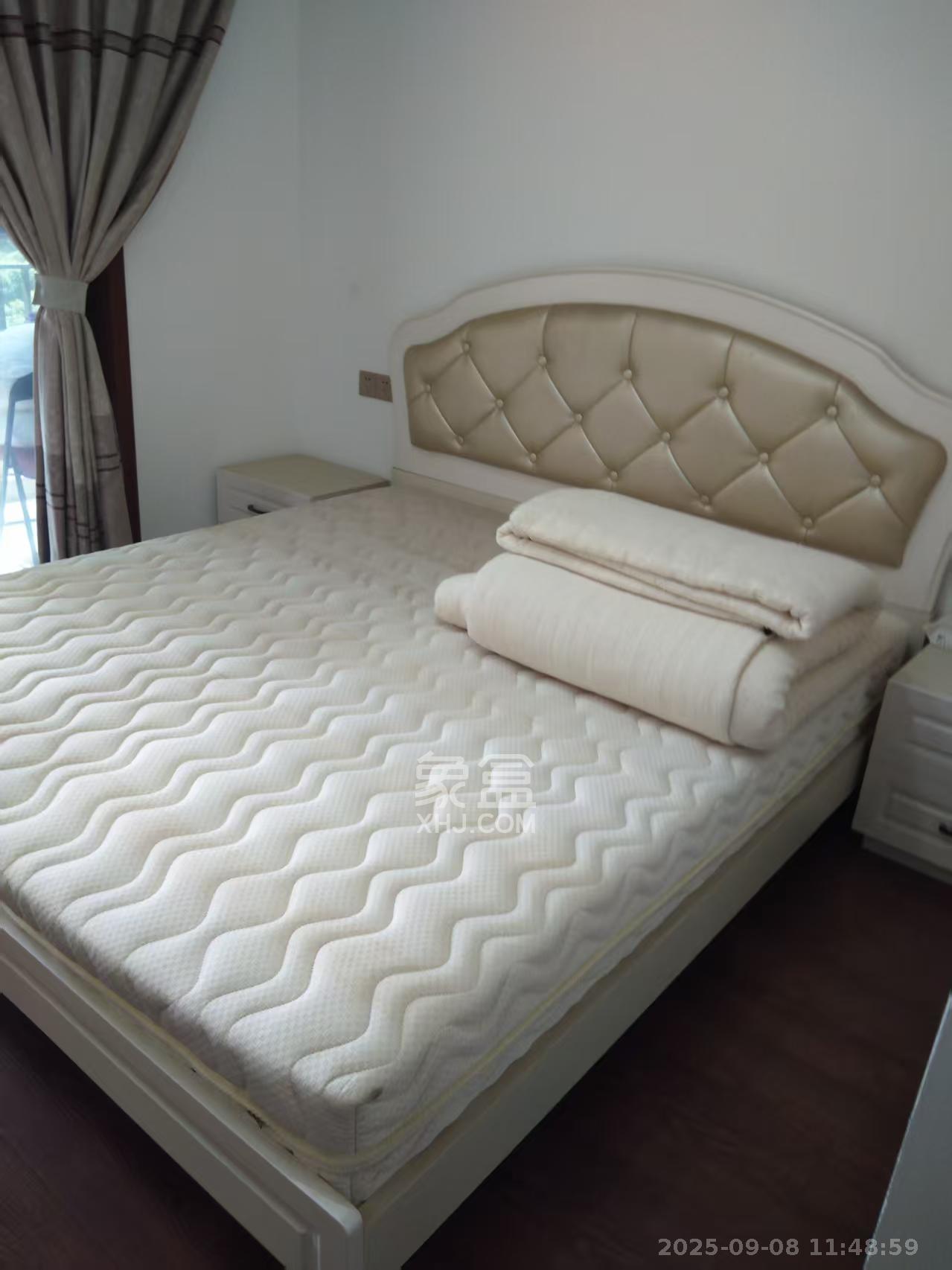 华润橡树湾 3室2厅1卫 1800.0元/月 华润橡树湾 3室2厅1卫 1800.0元/月室内图