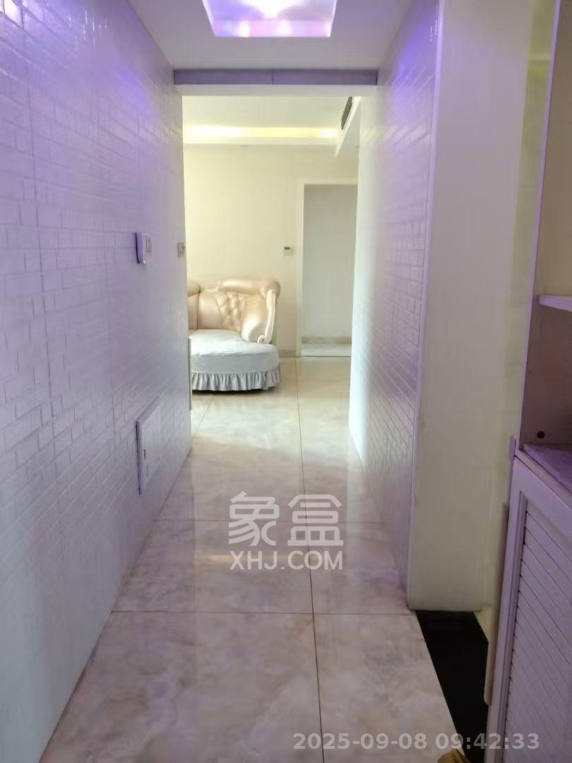 中信凯旋城(中信新城四期)  3室2厅1卫    2400.0元/月 中信凯旋城(中信新城四期)  3室2厅1卫    2400.0元/月