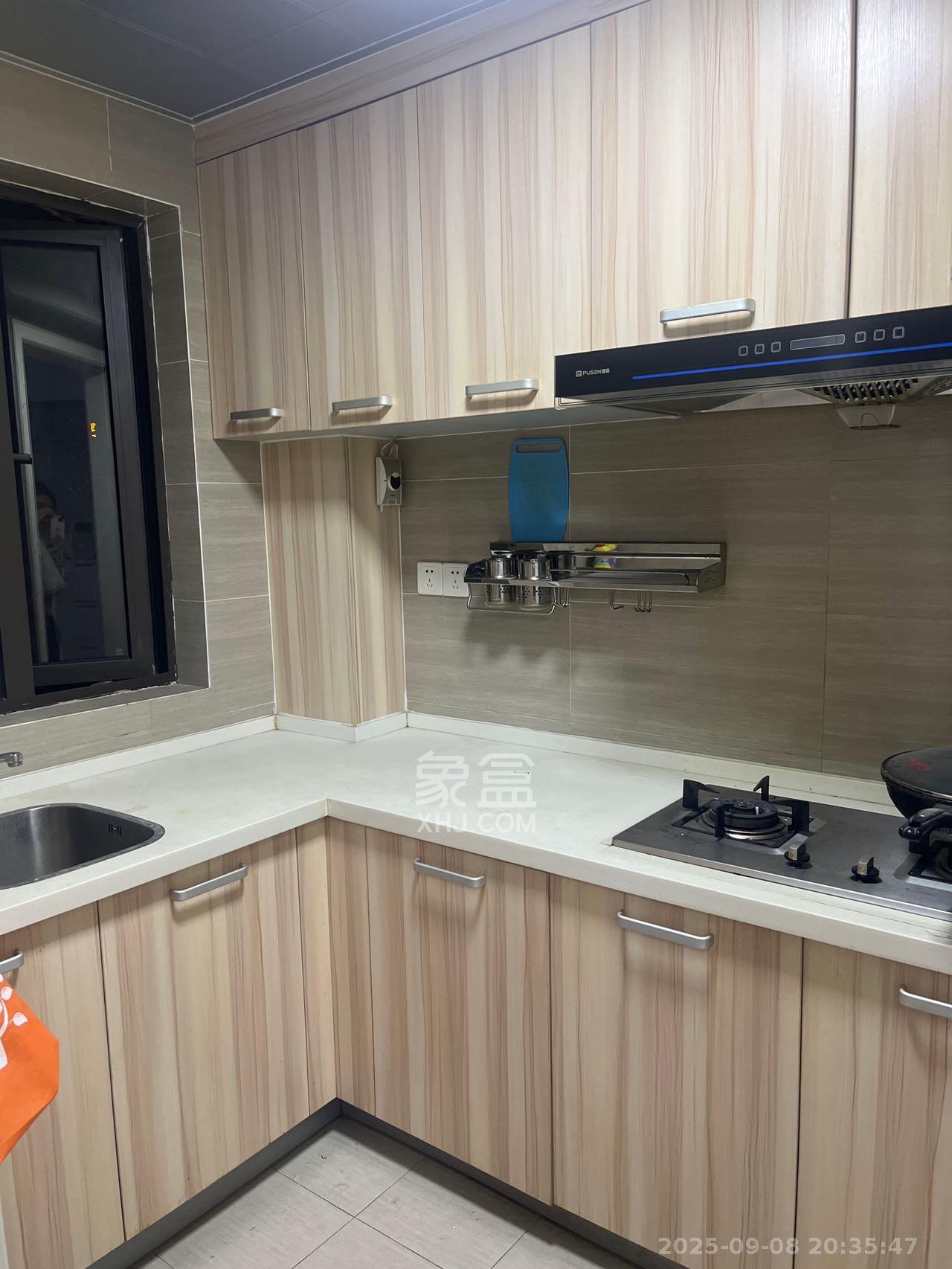 美洲故事高层 1室0厅0卫 1500.0元/月 美洲故事高层 1室0厅0卫 1500.0元/月室内图