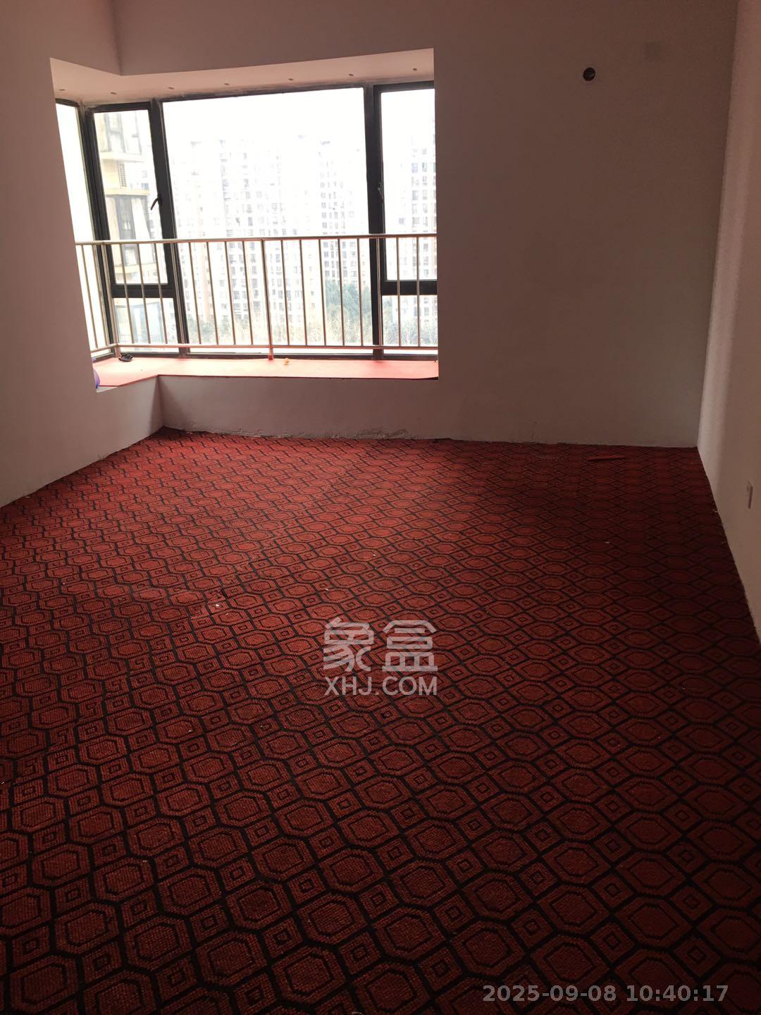 蓝山郡  5室2厅2卫    2200.0元/月室内图