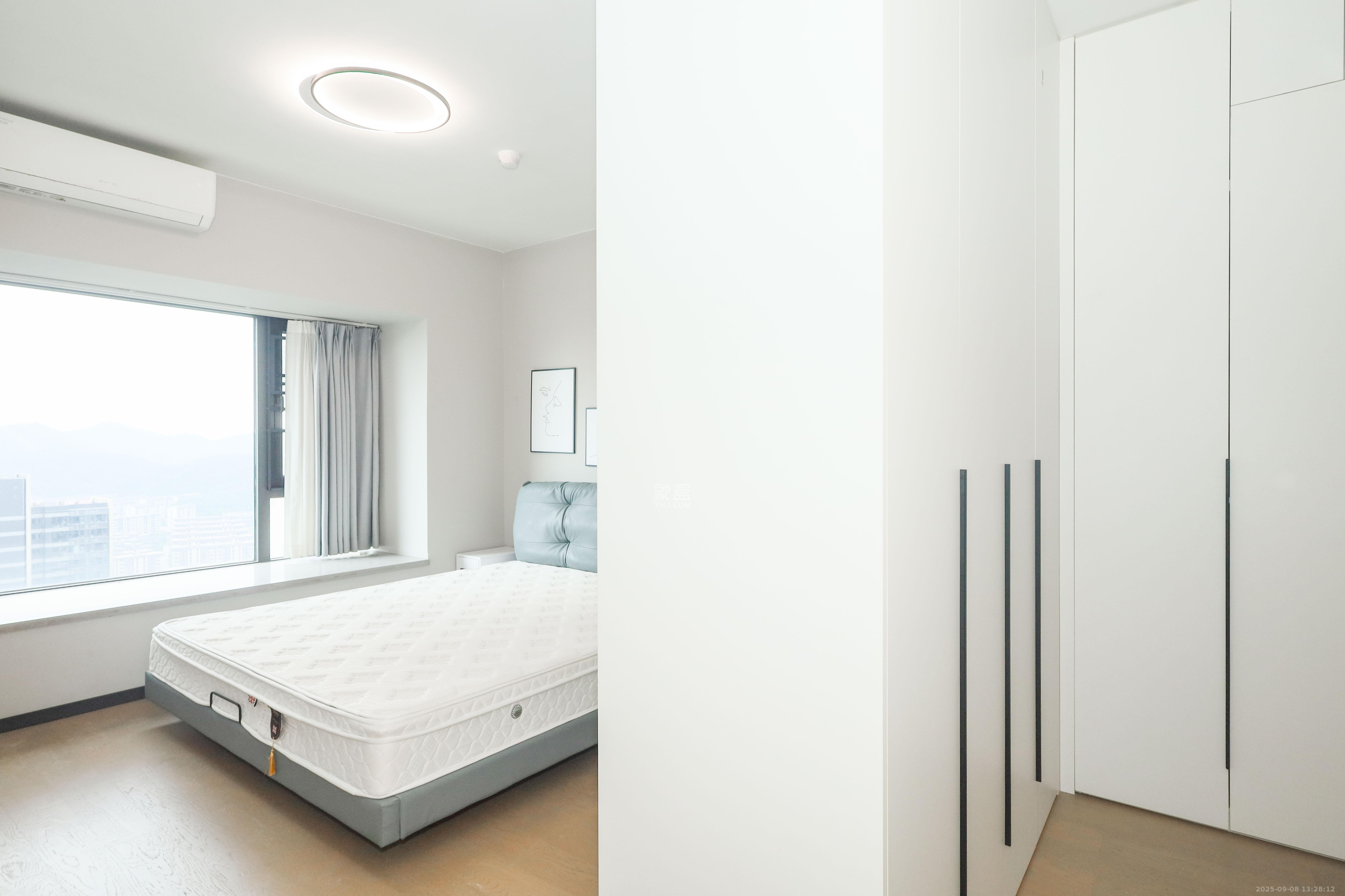 时代梅溪领峰  3室2厅2卫    139.8万 时代梅溪领峰  3室2厅2卫    139.8万卧室