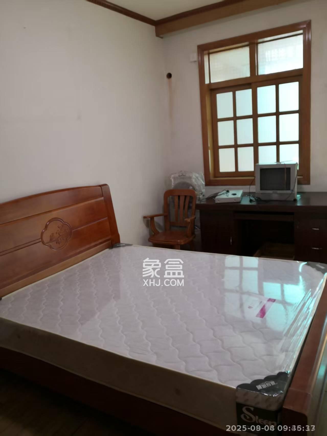 市直属机关宿舍  2室1厅1卫    1700.0元/月室内图