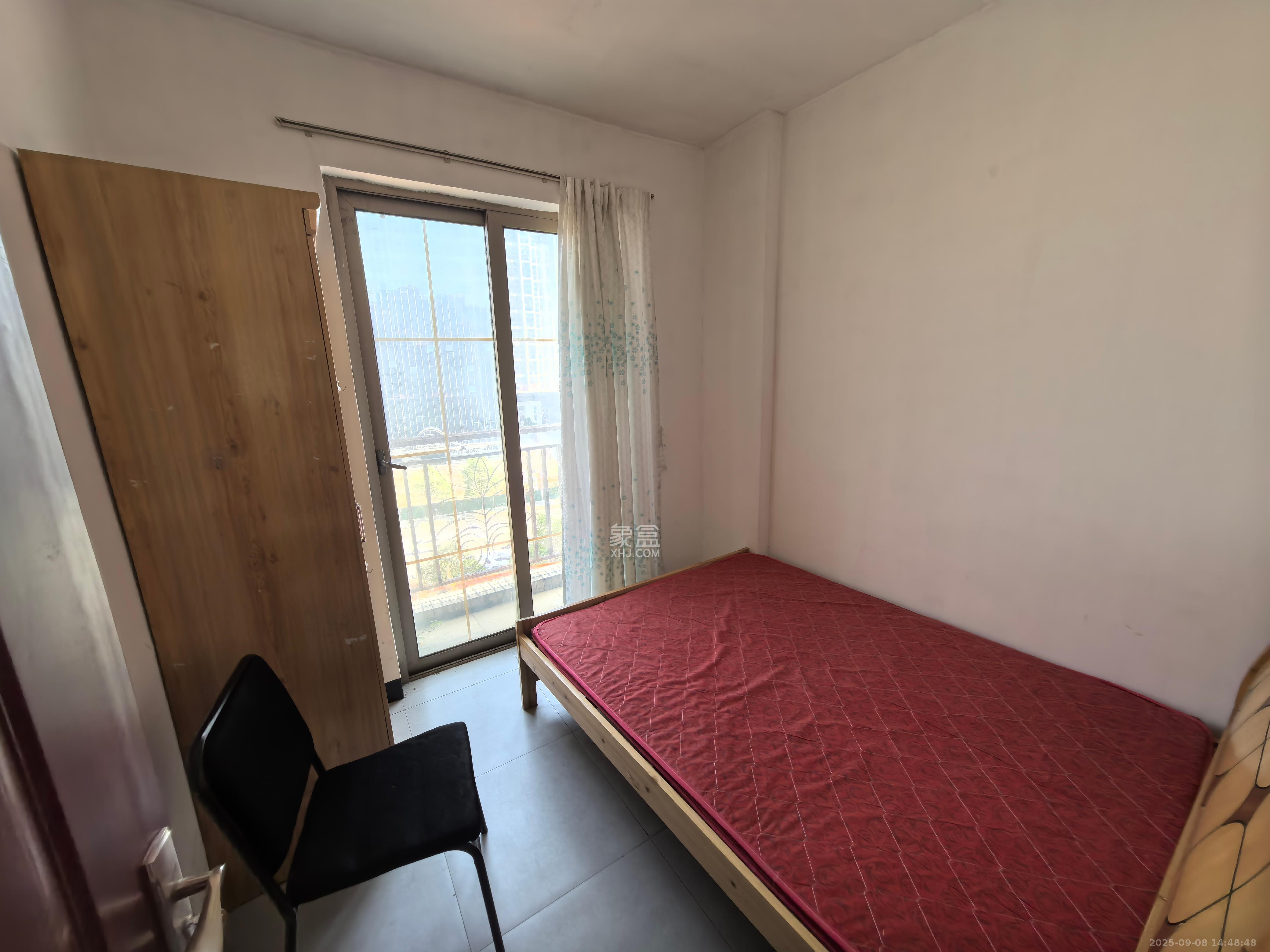 长沙玫瑰园 3室2厅2卫 1700.0元/月 长沙玫瑰园 3室2厅2卫 1700.0元/月室内图