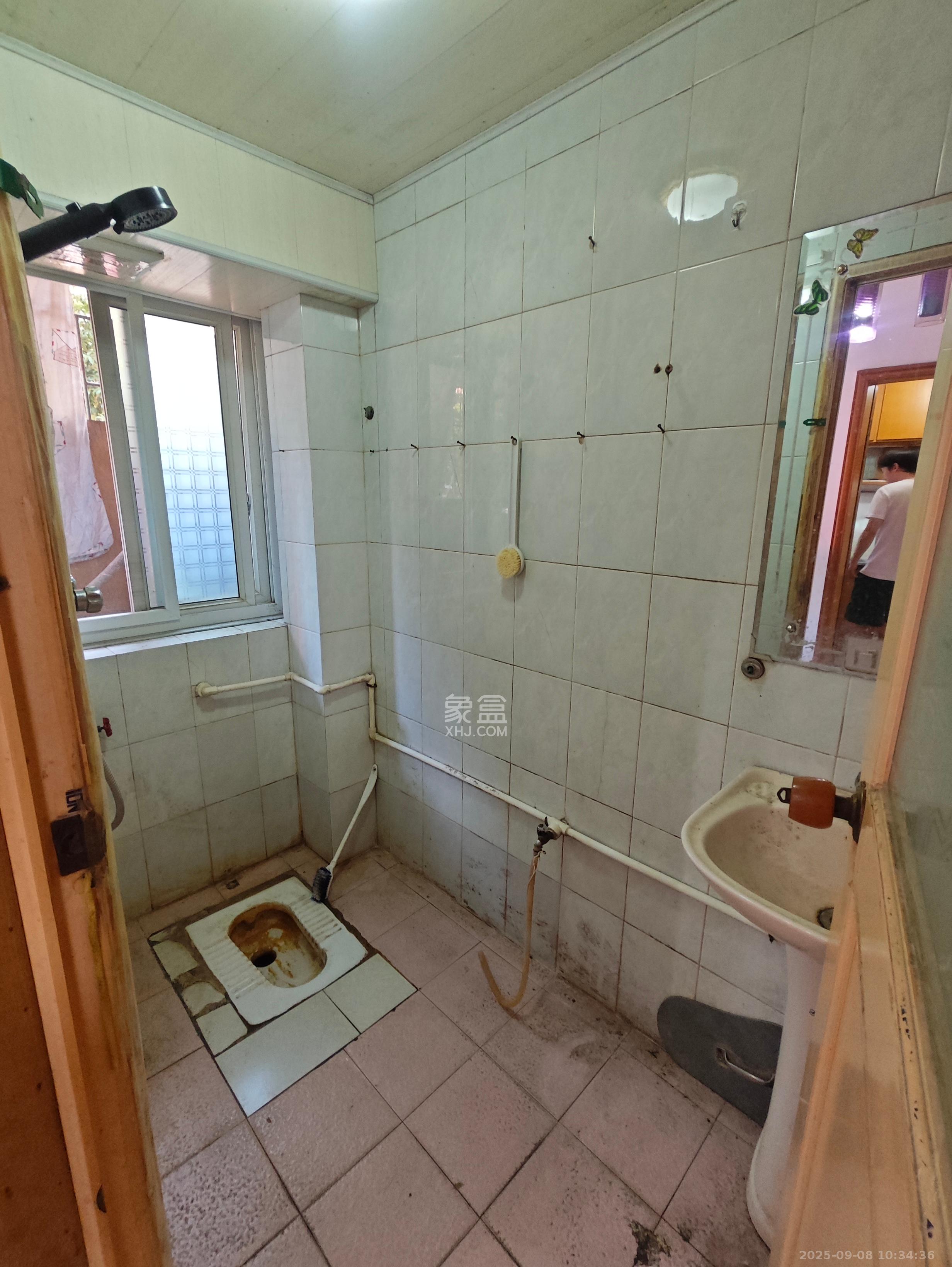 水泵厂宿舍 2室1厅1卫 1600.0元/月 水泵厂宿舍 2室1厅1卫 1600.0元/月室内图