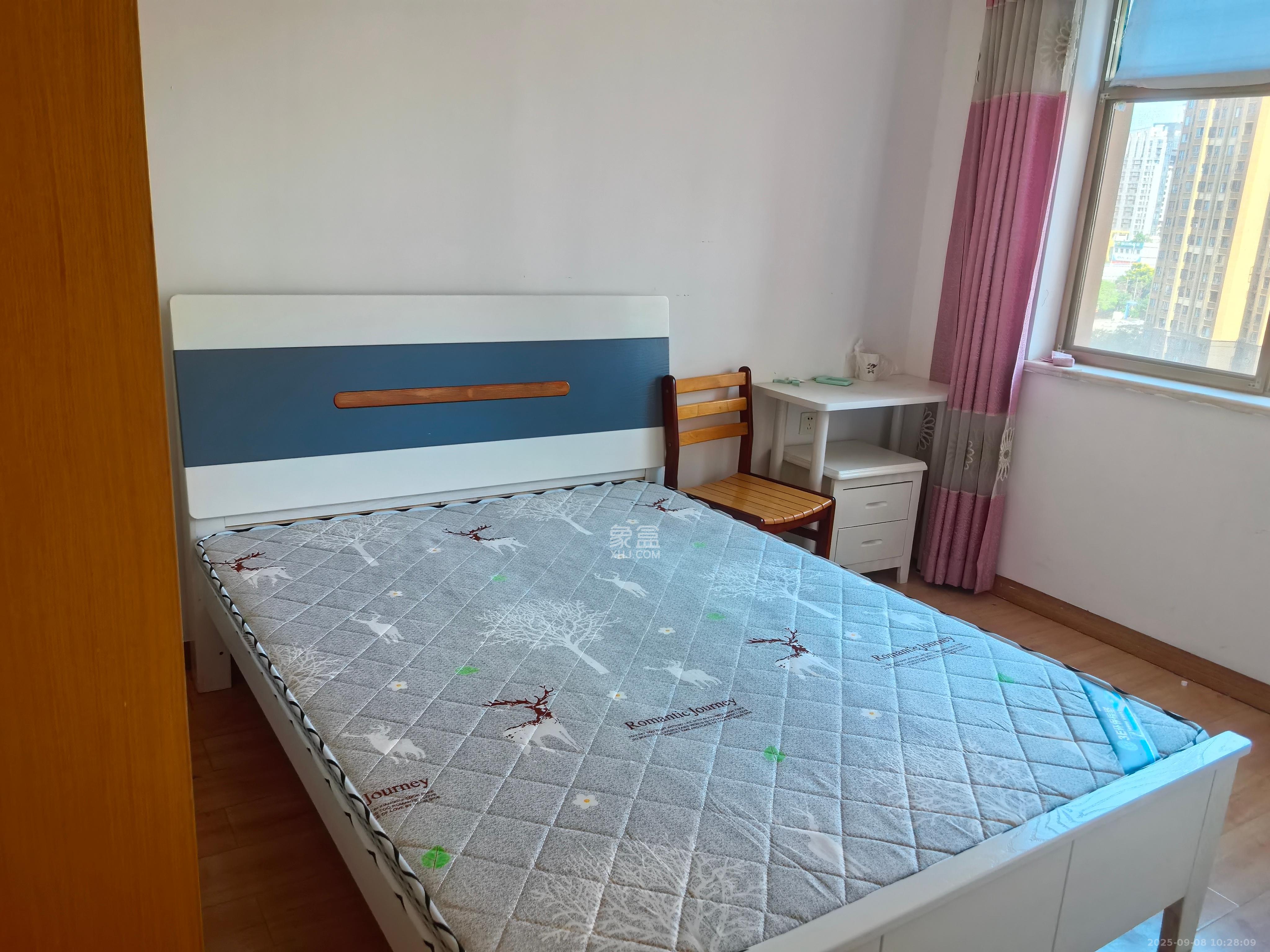 锦湘国际星城二期（锦雅苑）  3室1厅1卫    2800.0元/月室内图