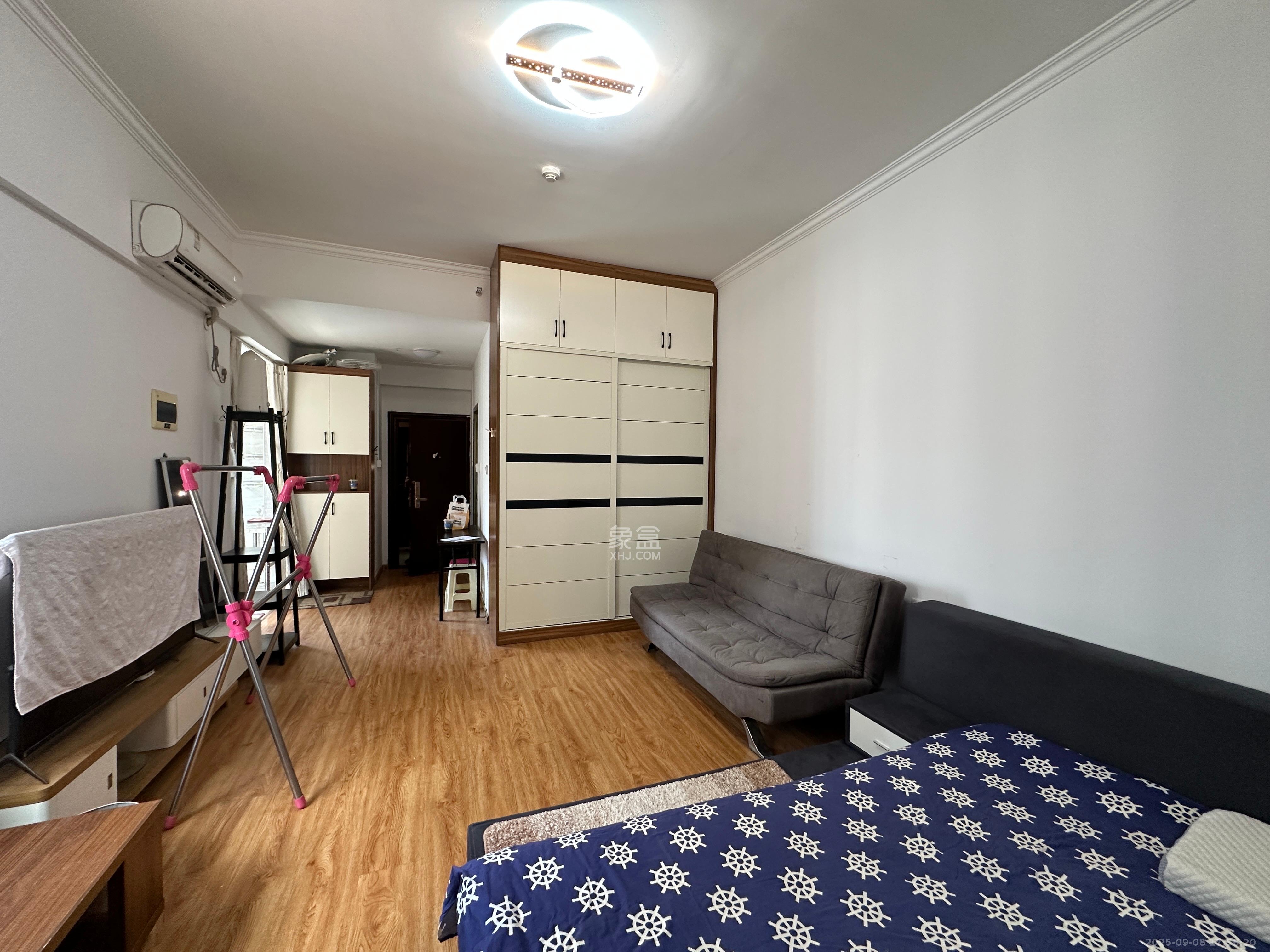 乐尚城  1室1厅1卫    1300.0元/月室内图