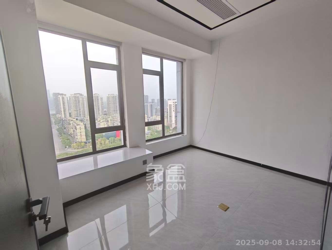 润和国际广场 4室1厅1卫 8500.0元/月 润和国际广场 4室1厅1卫 8500.0元/月室内图