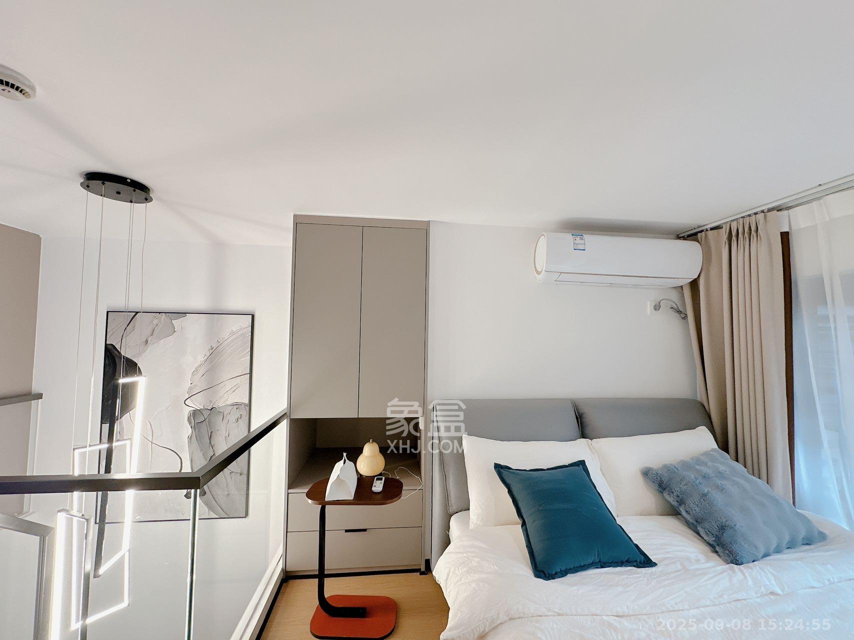 卓越中寰 2室1厅1卫 2900.0元/月 卓越中寰 2室1厅1卫 2900.0元/月室内图