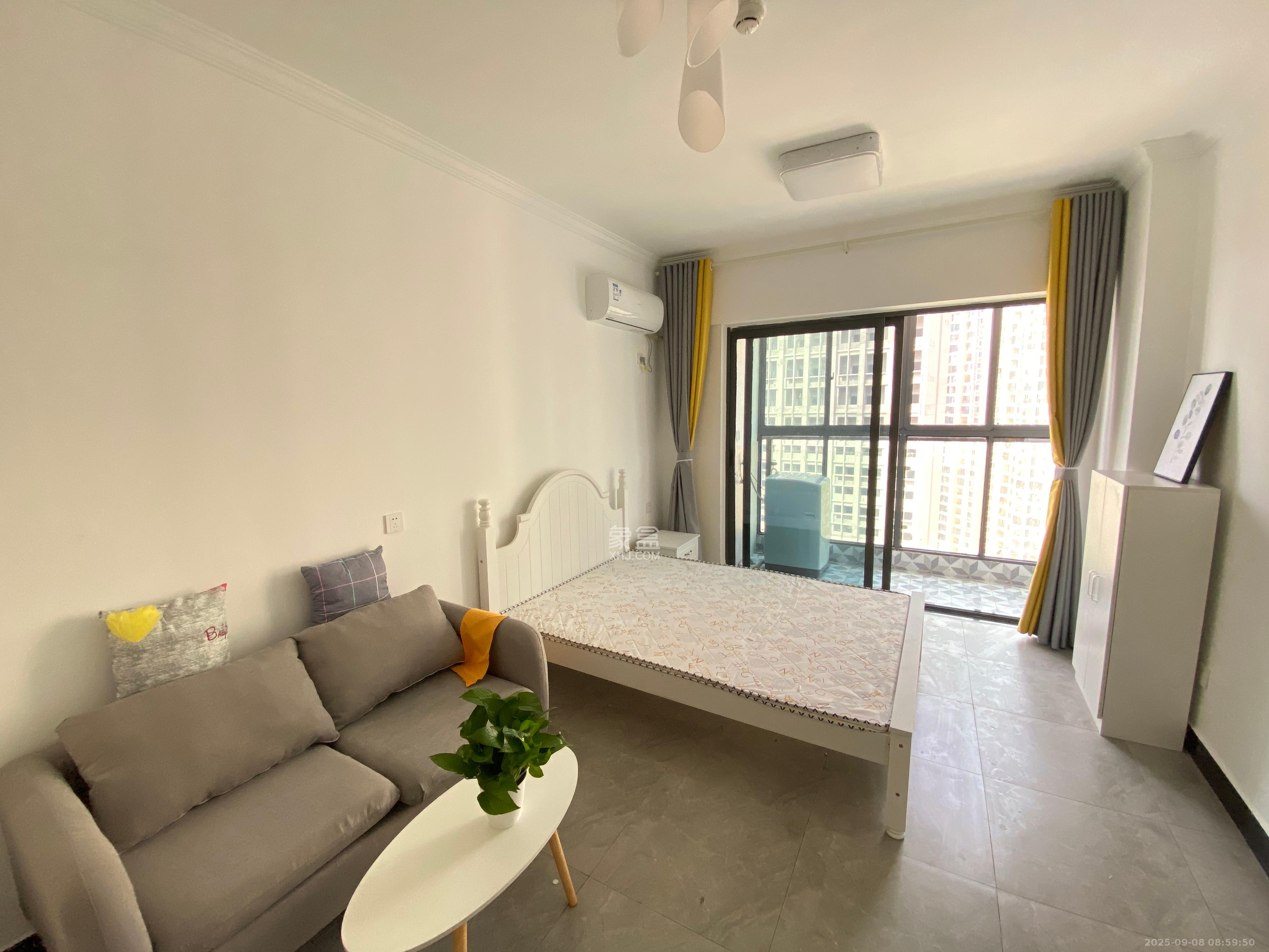 钱隆世家  1室0厅1卫    1500.0元/月 钱隆世家  1室0厅1卫    1500.0元/月