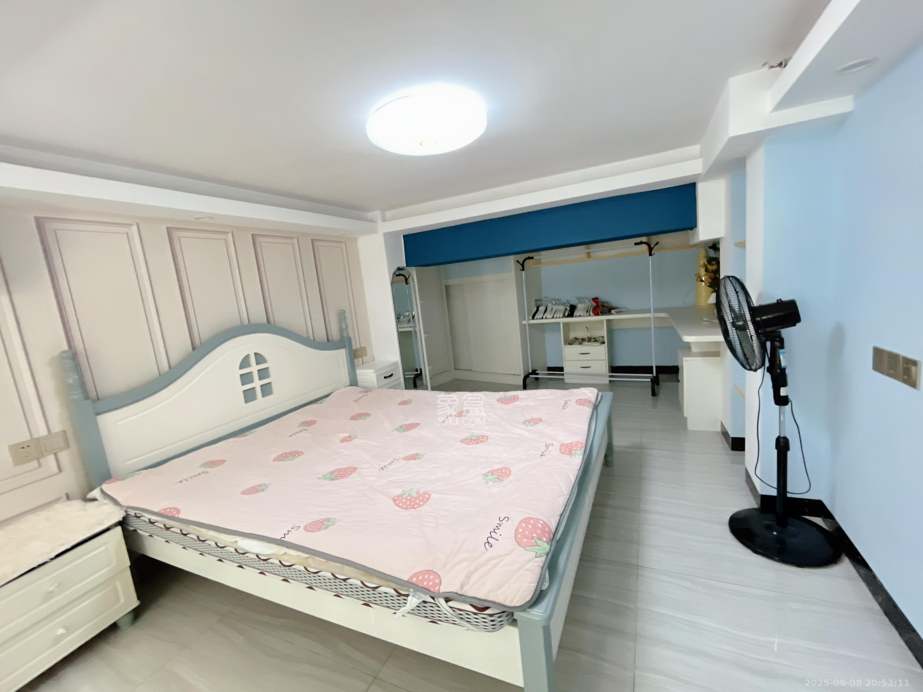 达美美立方 1室1厅1卫 2200.0元/月 达美美立方 1室1厅1卫 2200.0元/月室内图