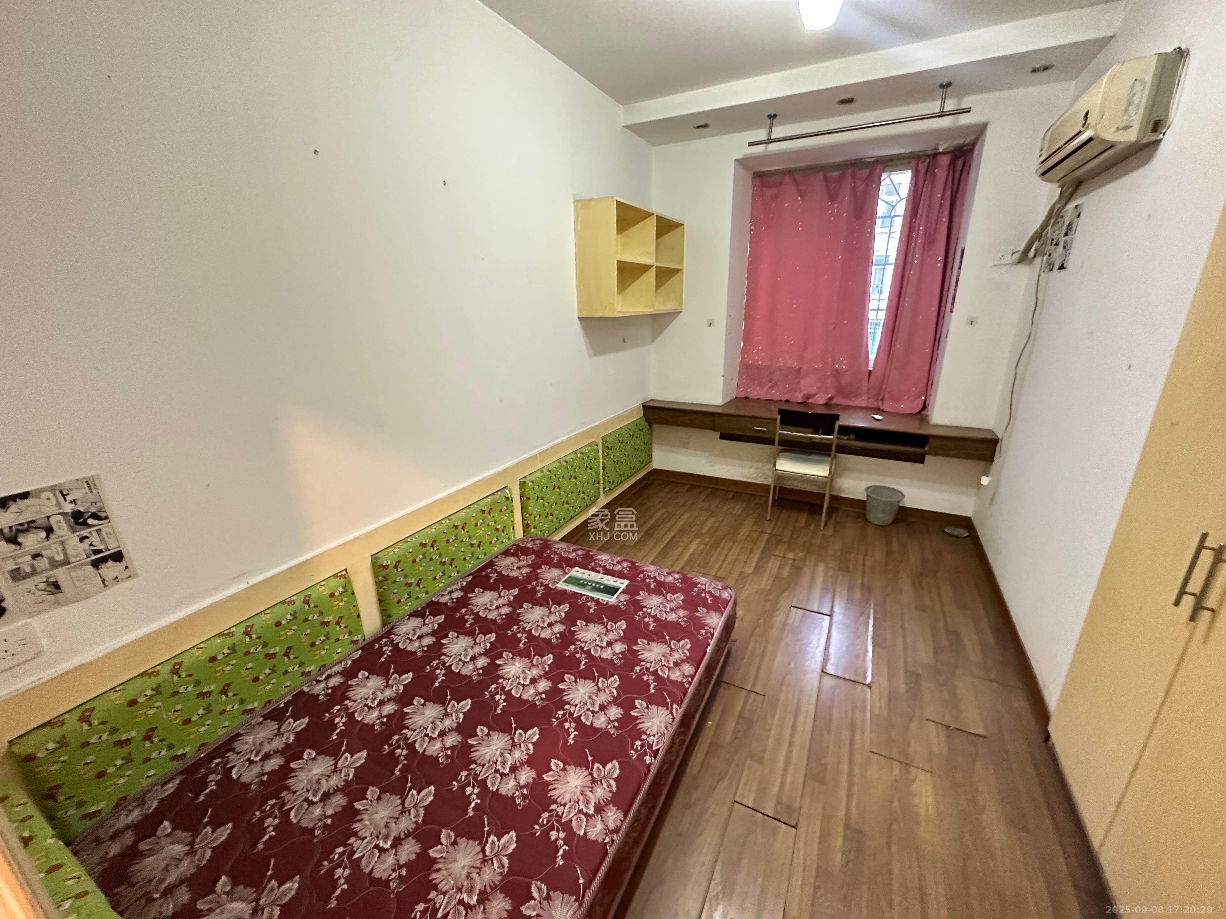 众立小区  3室2厅2卫    2500.0元/月室内图