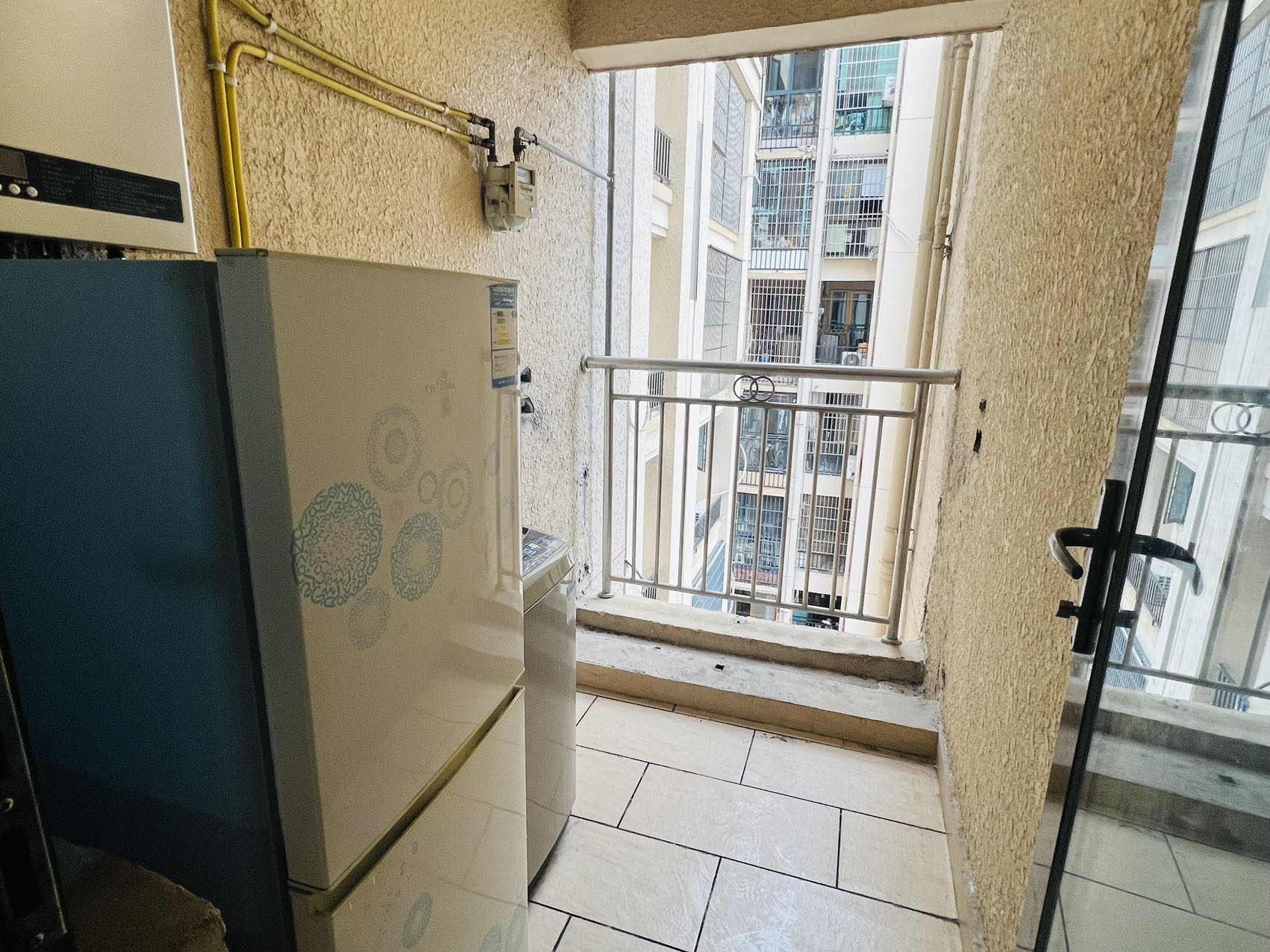 碧桂园  3室2厅1卫    1500.0元/月室内图