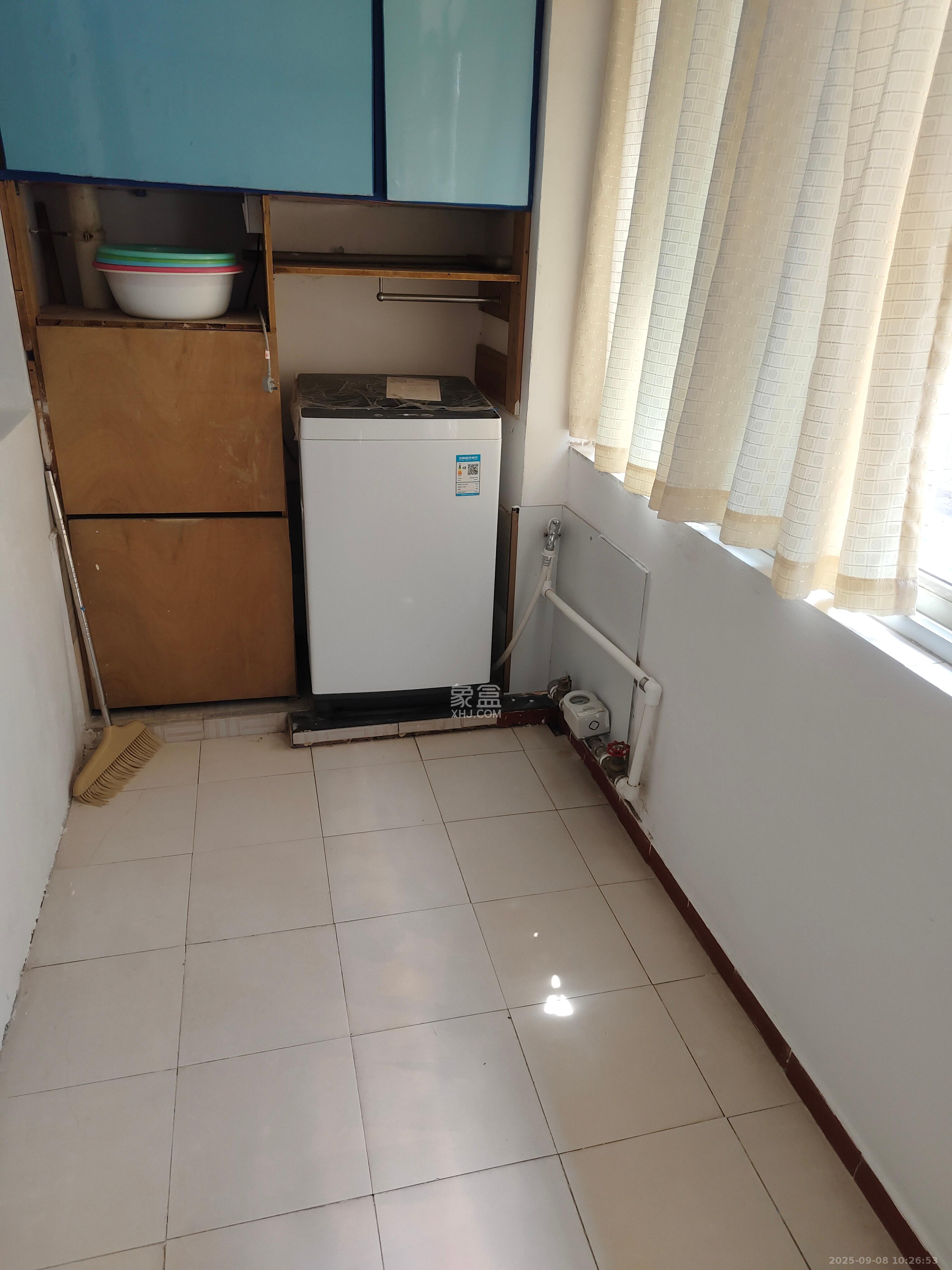 中建五局信和苑四区  2室2厅1卫    1600.0元/月 中建五局信和苑四区  2室2厅1卫    1600.0元/月室内图