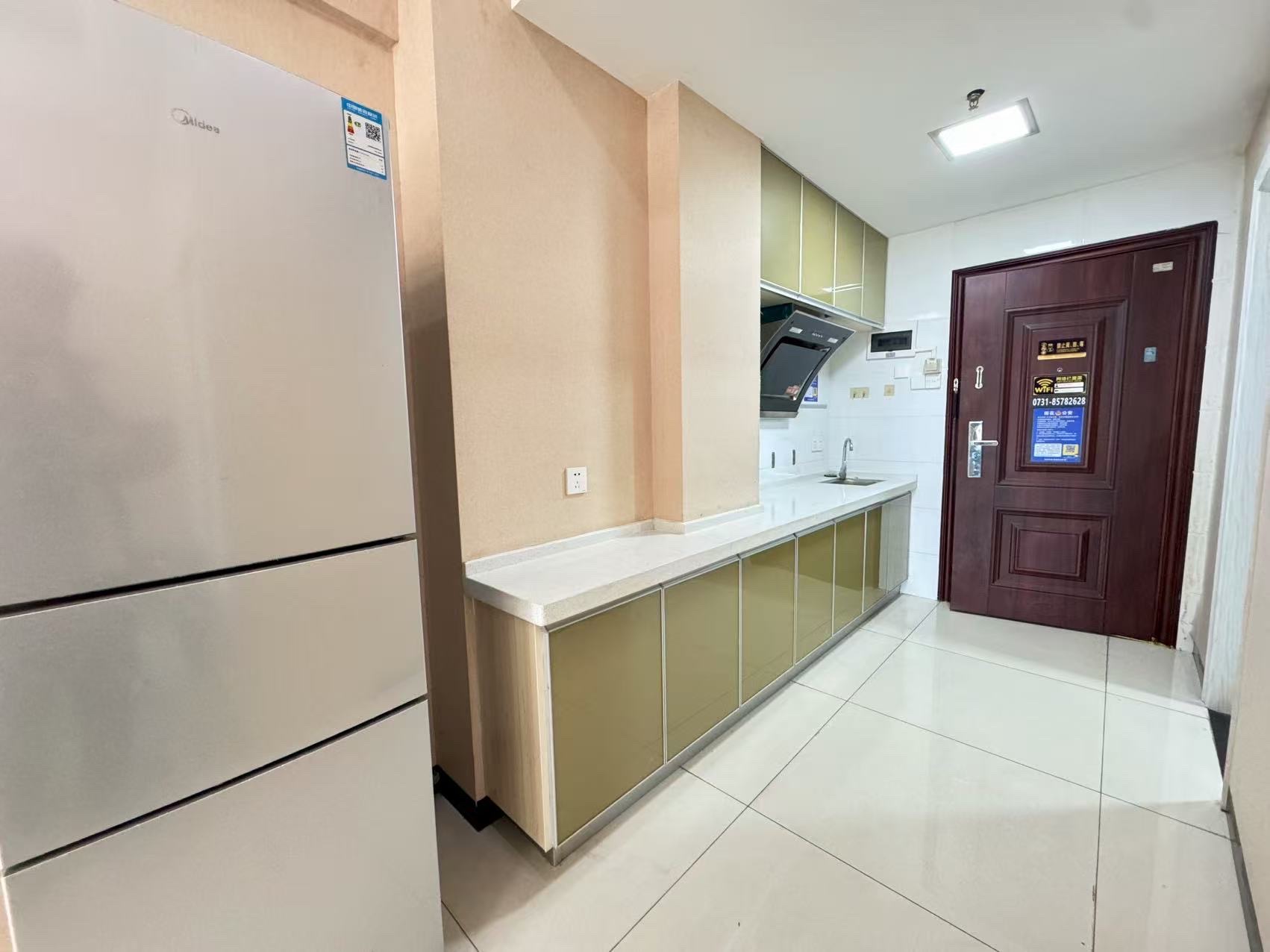 中海珑悦府  1室1厅1卫    1300.0元/月 中海珑悦府  1室1厅1卫    1300.0元/月户型图