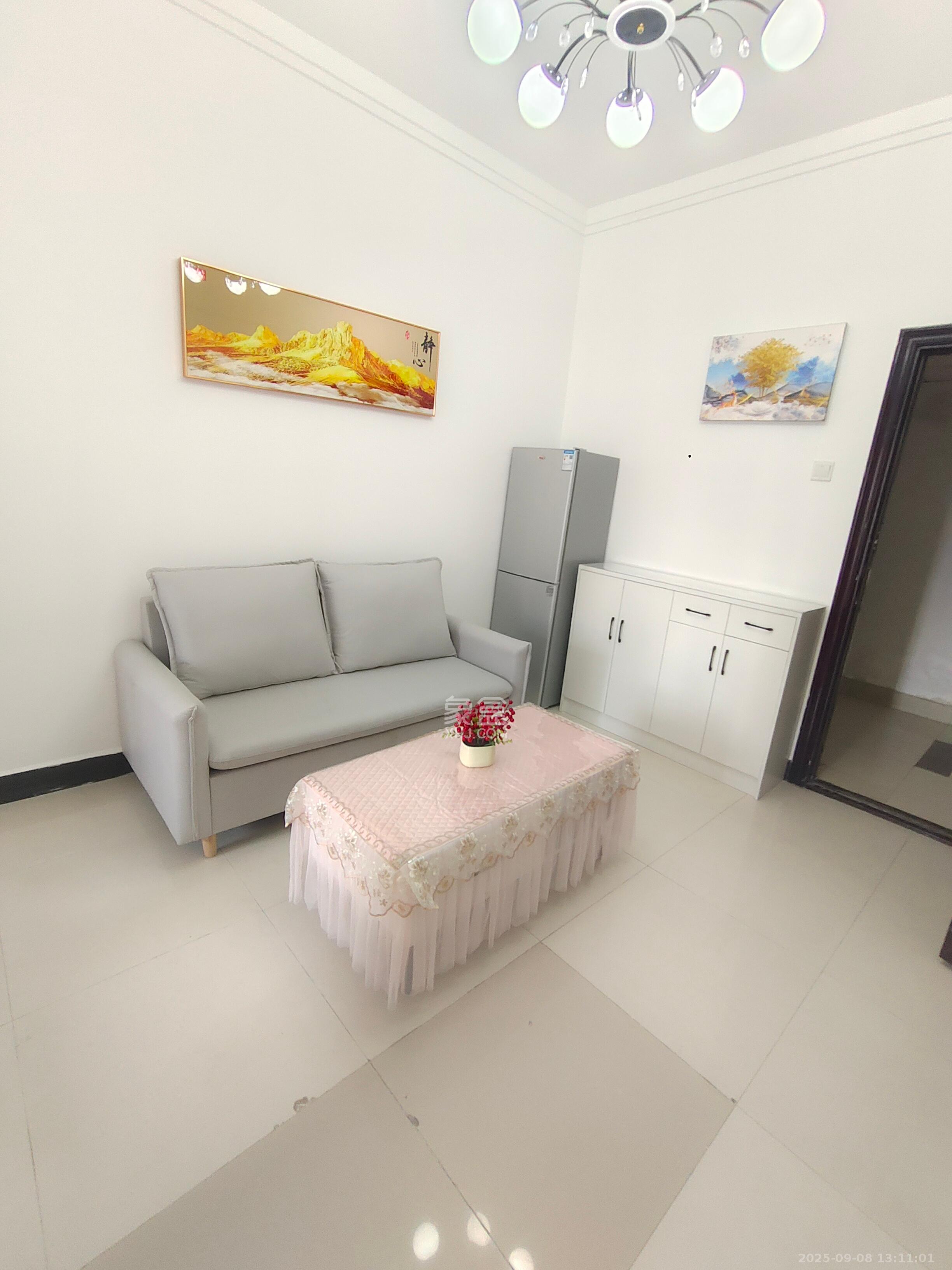 颐美会现代城  1室1厅1卫    2380.0元/月室内图